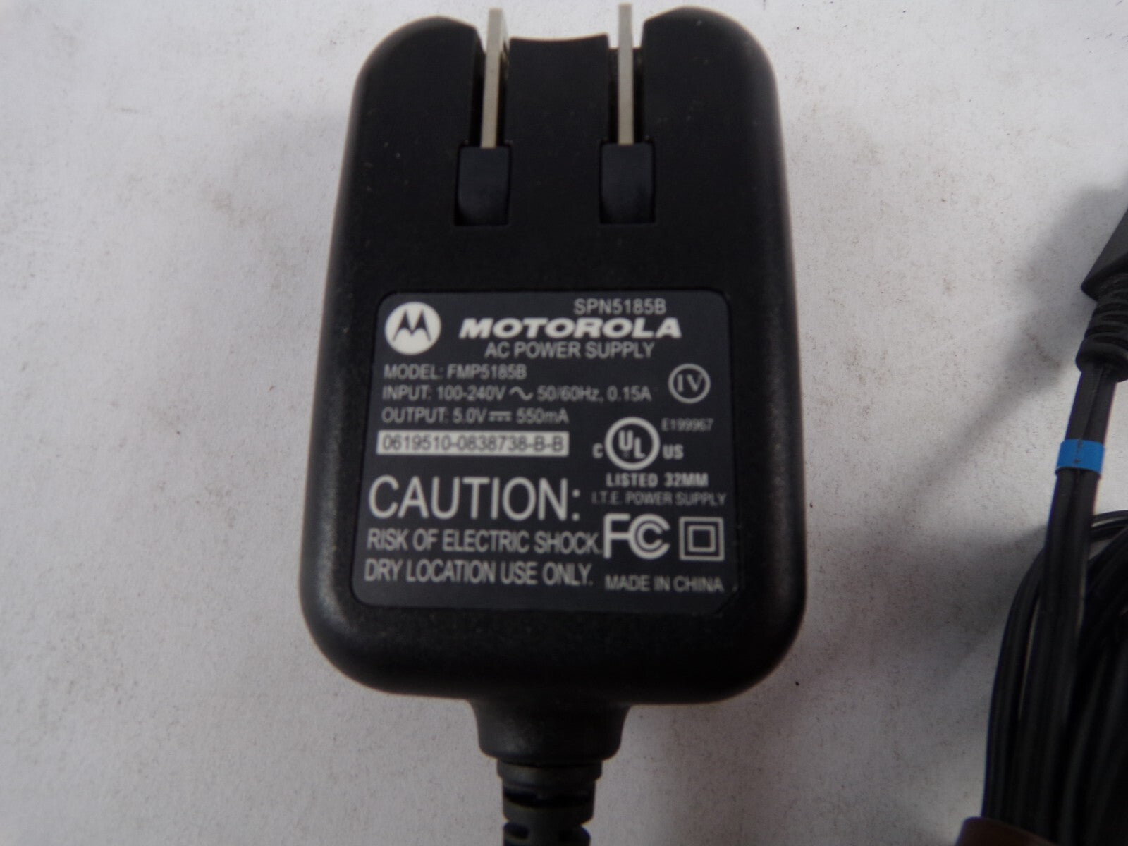Geniune Motorola FMP51858 Output 5.0 V  550mA Power Supply Adapter A56
