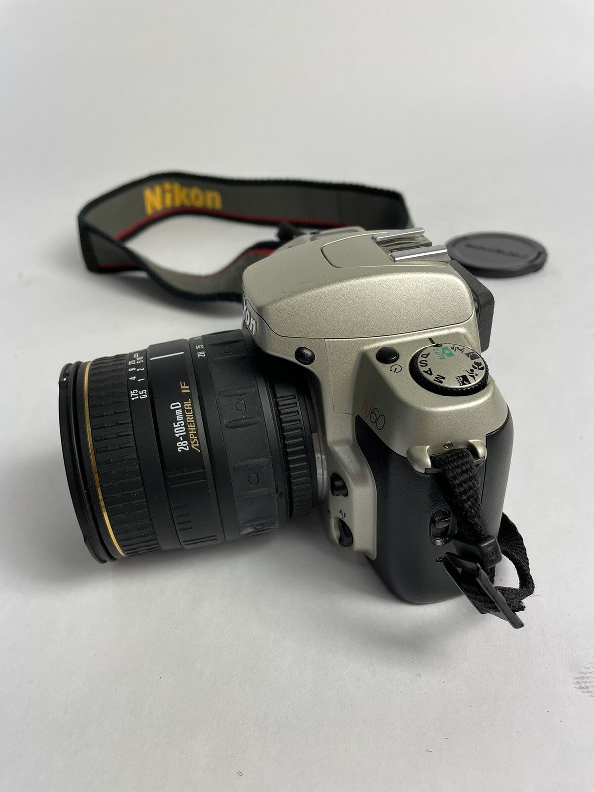 Nikon N60 35mm SLR Camera and Original Quantarary 28-10 5mm lens