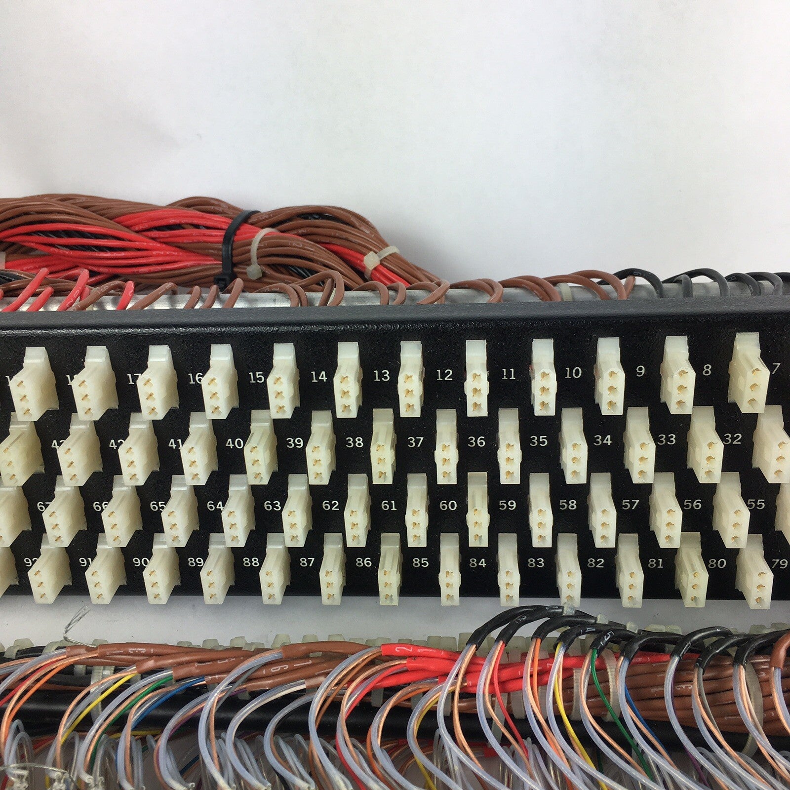 Rean Neutrik FN BLACK TT Bantam 96 Point Patch Bay Wired e3 panel 96 connectors 