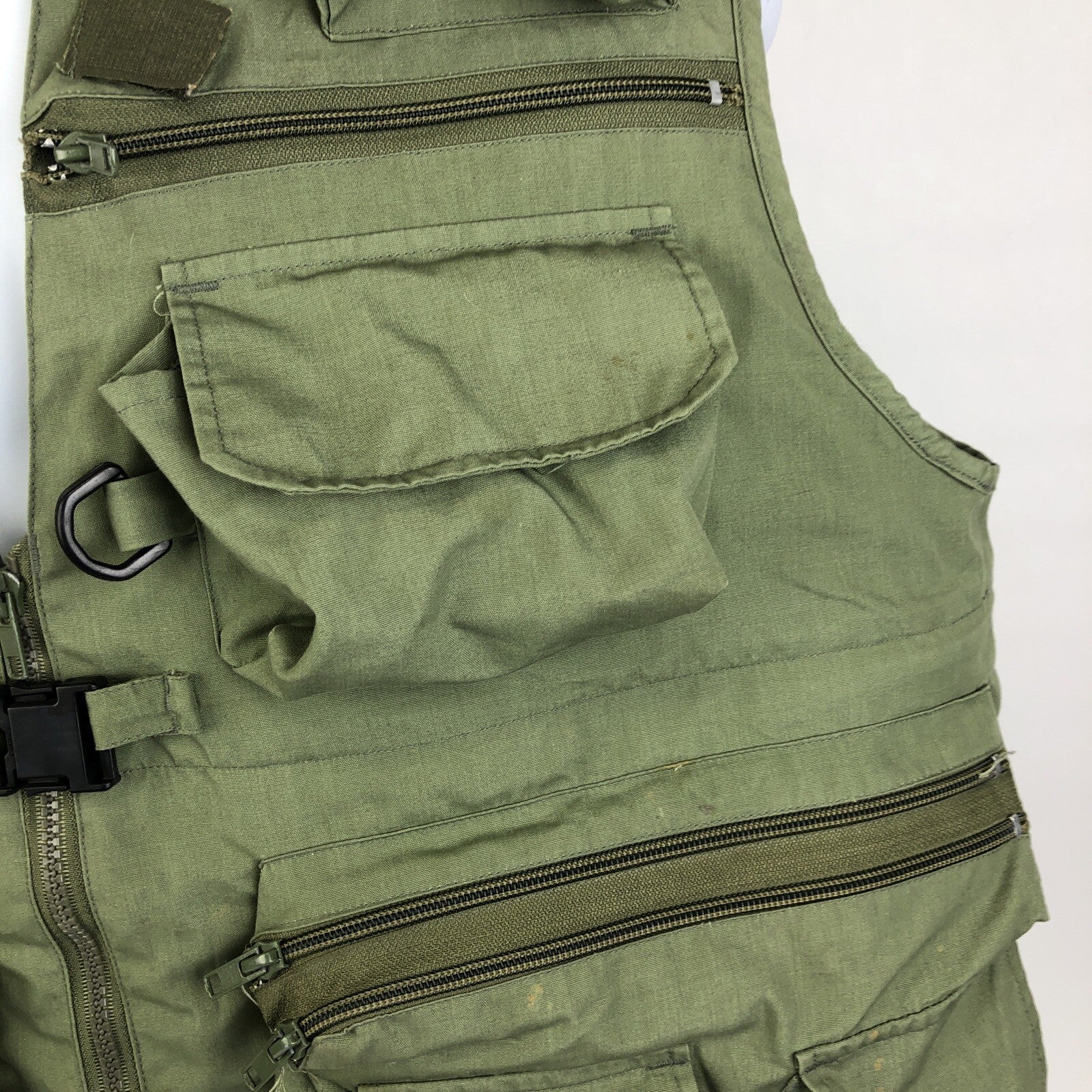 Pacific Fly Group Pro fly fishing vest olive green large with multiple storage pockets