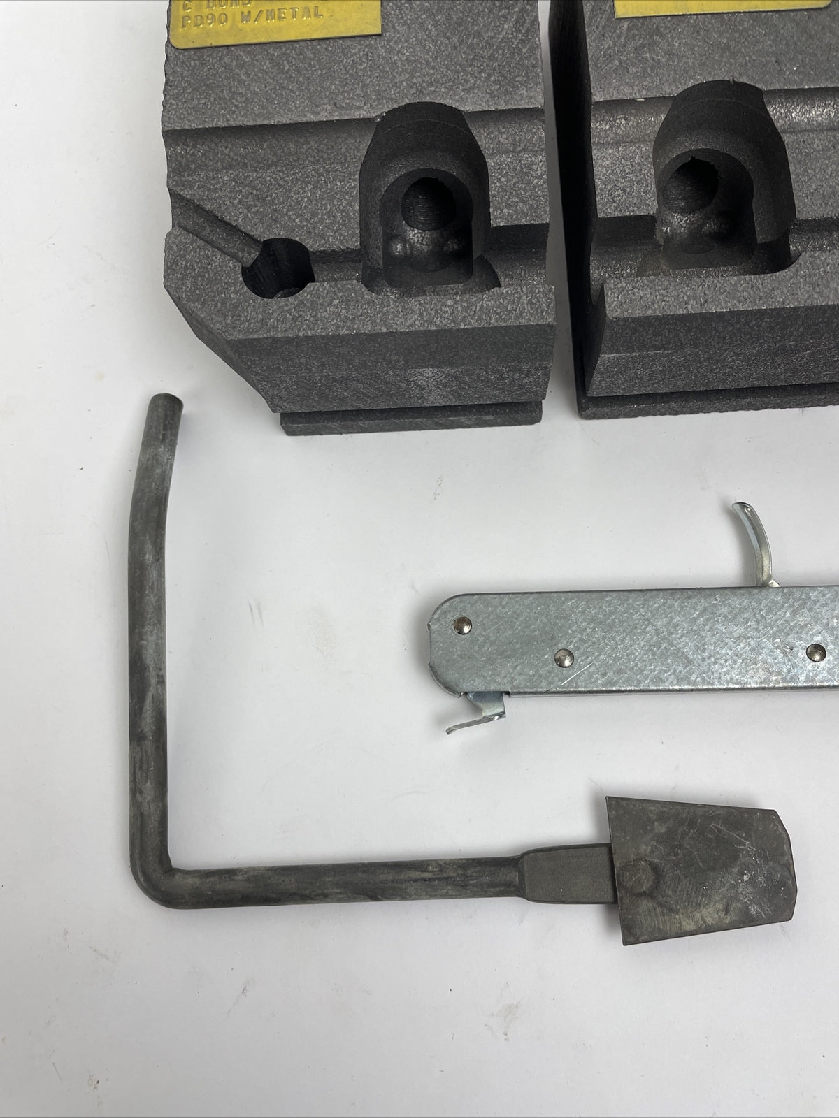 CADWELD Joint Bond Mold Pair Only Power 85-141 lb T-Rail 250 kcmil Stranded