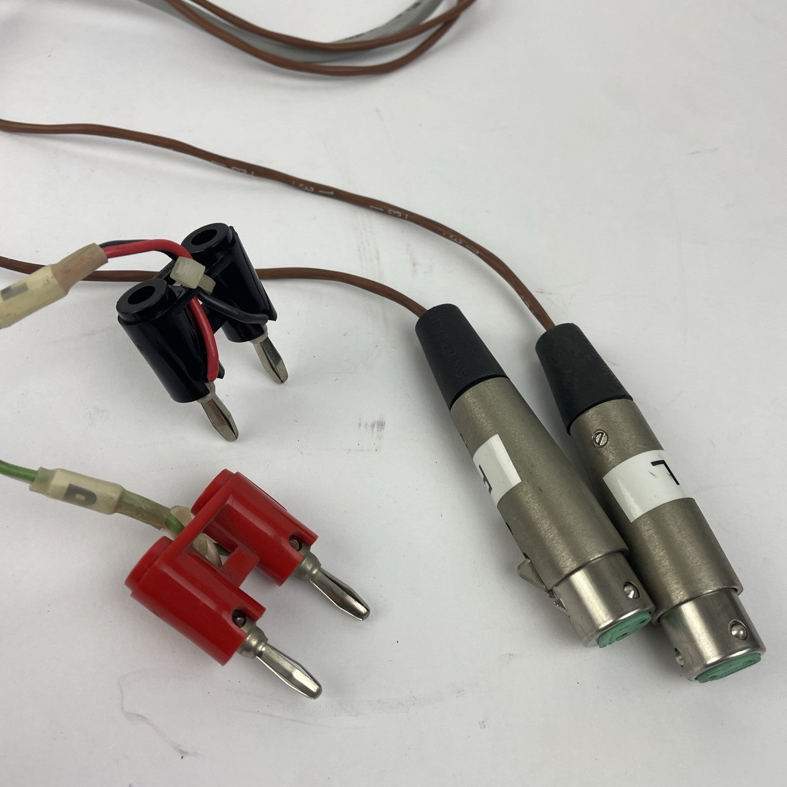 2 x Switchcraft XLR Female + 2 Dual Banana Plug Male to 2 x XLR Male + 2 Banana