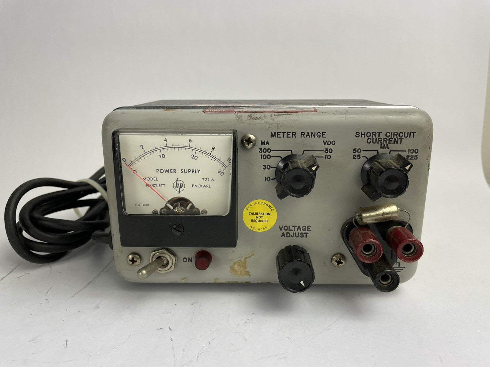 HEWLETT PACKARD HP 721A Transistorized Power Supply 0-24 VDC @ 225 MA