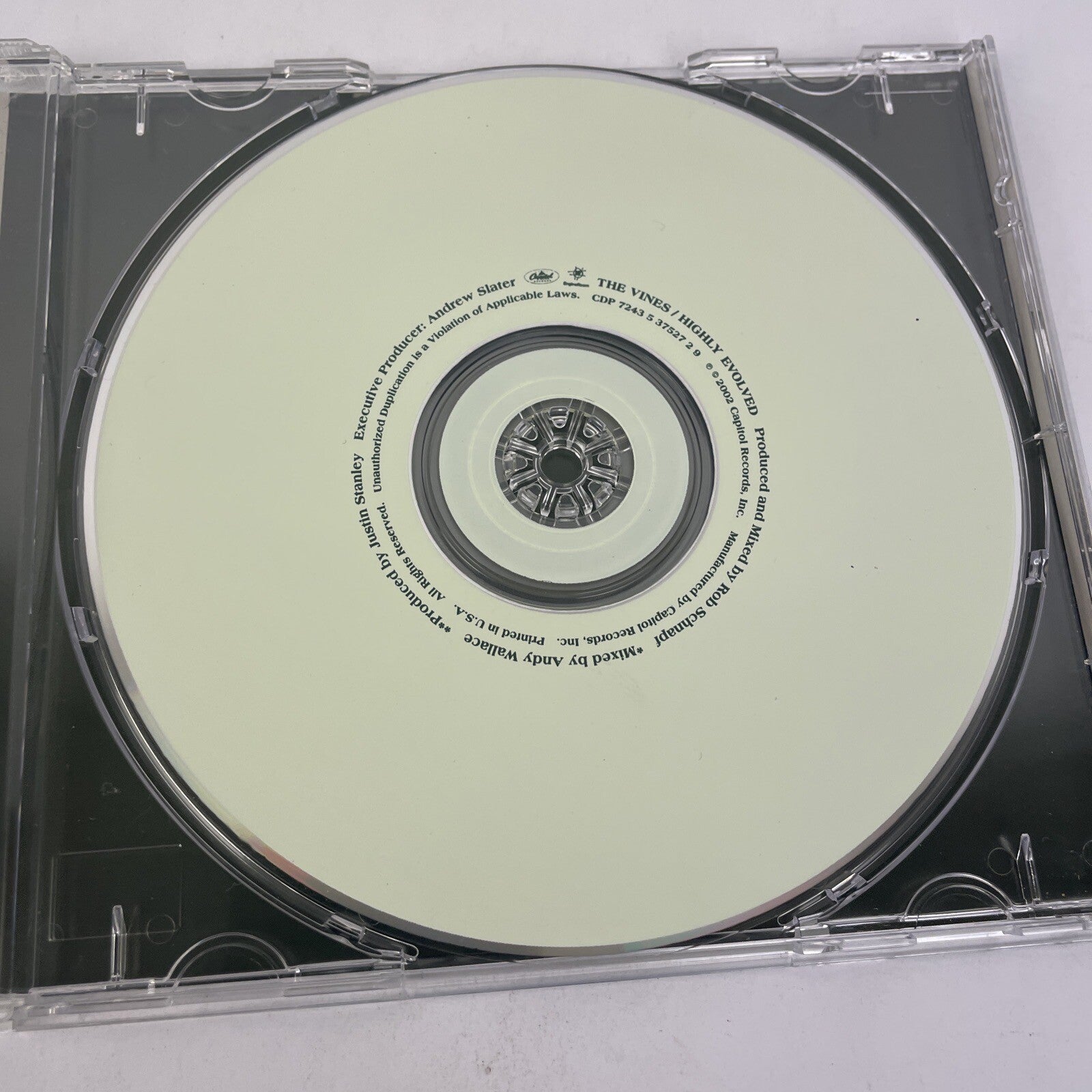 The Vines - Highly Evolved LP (Digital Audio CD, 2002 Capitol Records)  - UVW