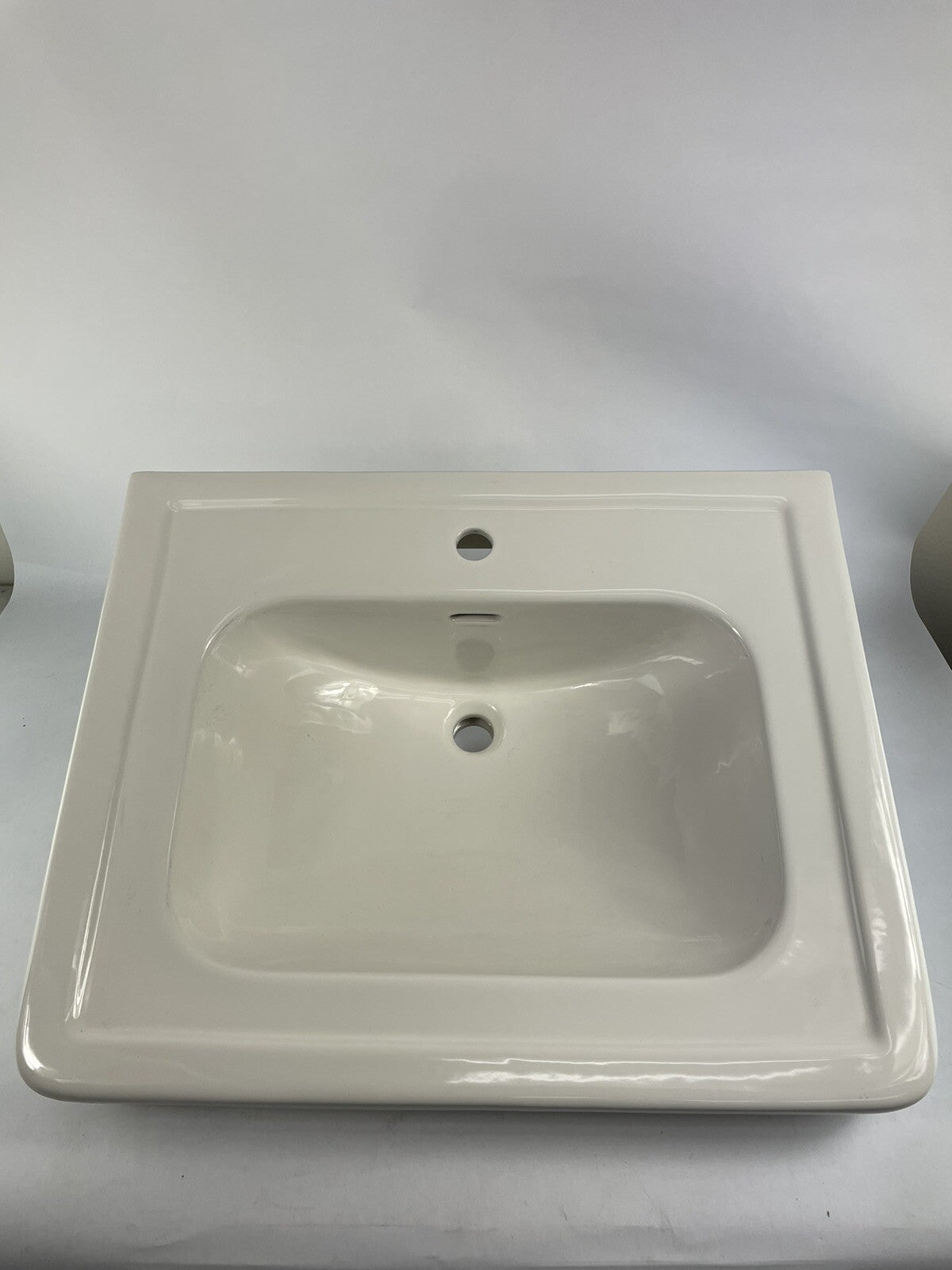 TOTO White LT530#11 Lavatory Sink Fixture Rectangular Under-counter Wash Basin