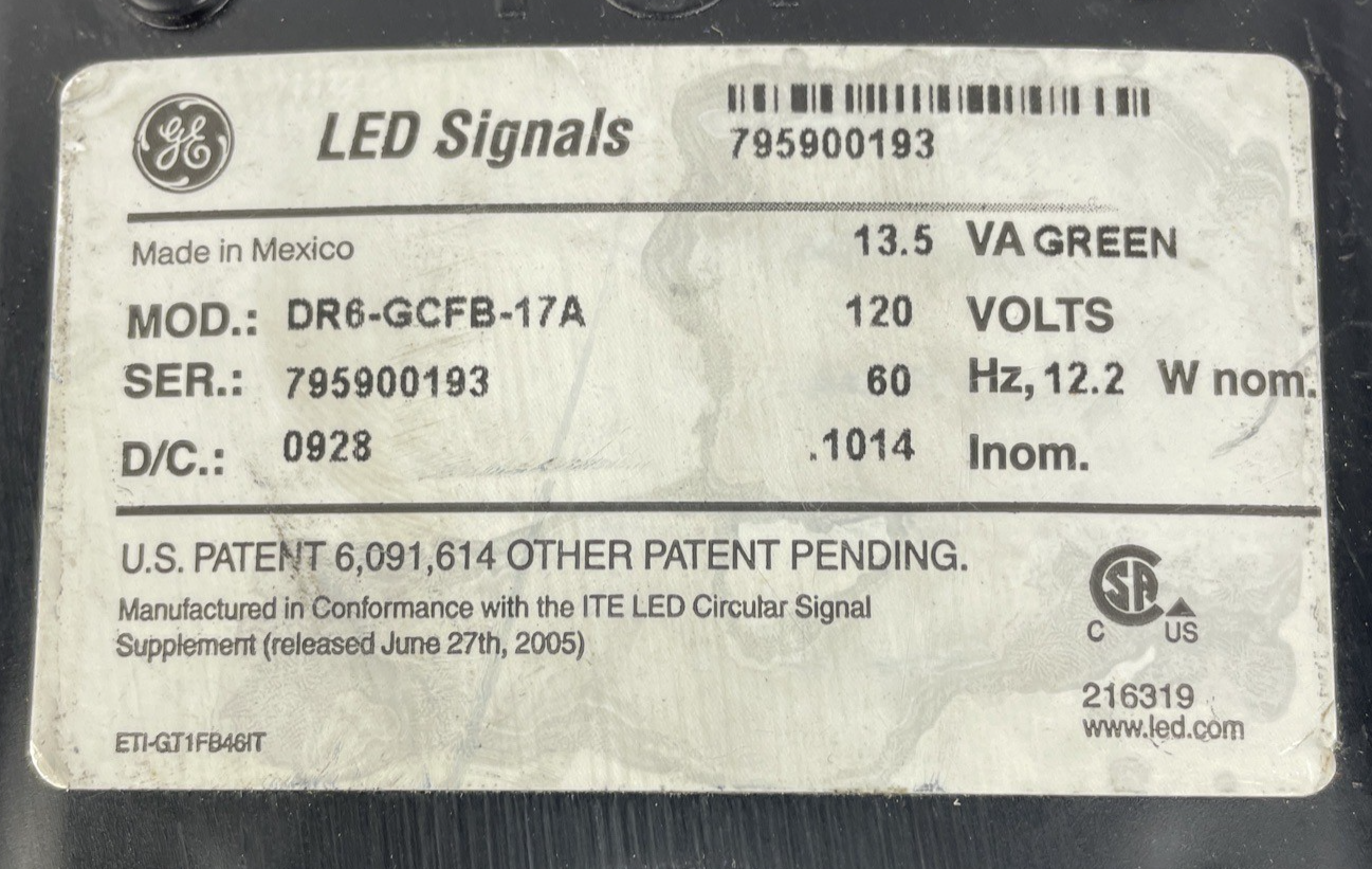 12" General Electric GREEN LED Traffic Light Signal Lens 120V Model  DR6    bc