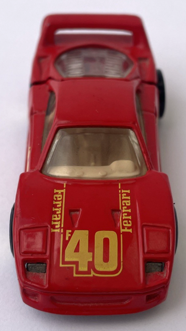 Hot Wheels Ferrari F40 Diecast Car 1988 Red Opening Hood 1:64 Scale Gold Rims