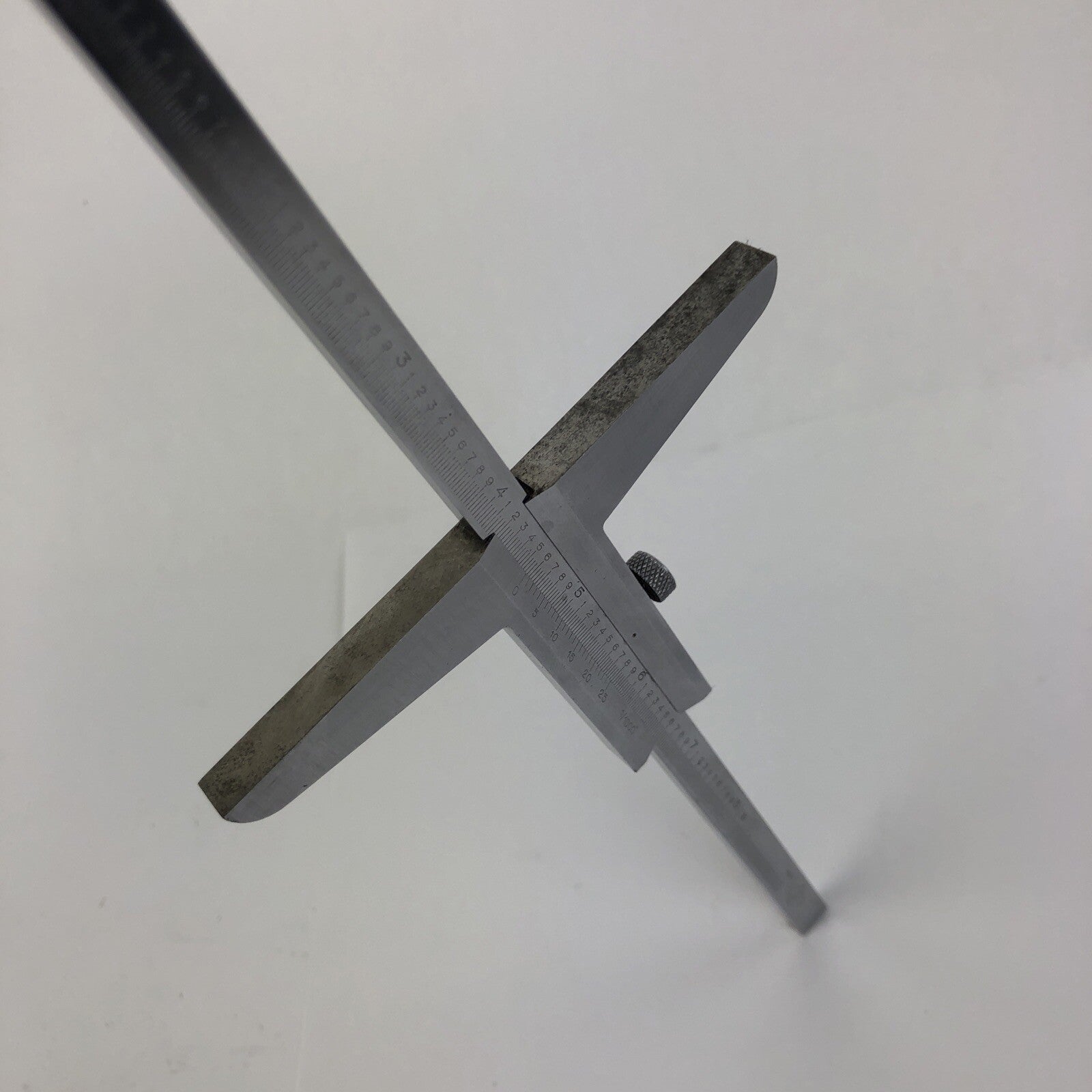 Vernier Depth Gauge Made in Japan Model 8901 1/1000 8" - Rare