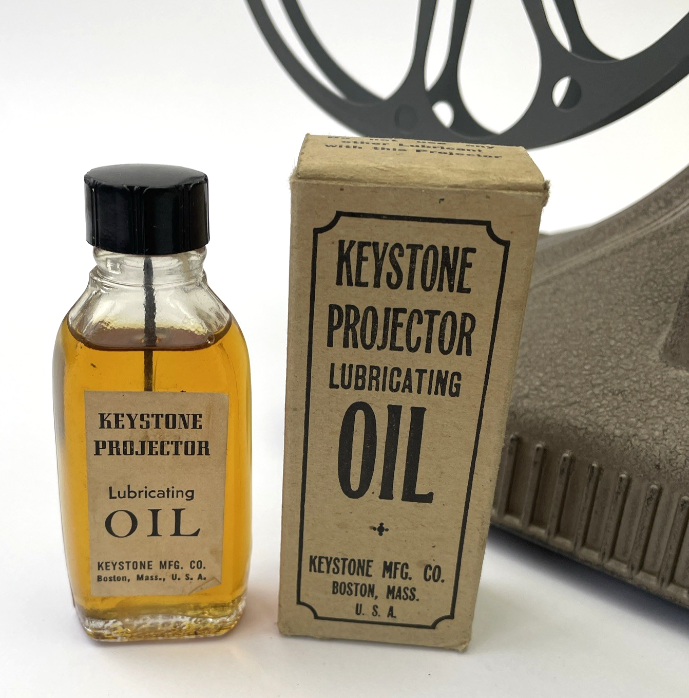 Vintage Keystone K-160 16mm Movie Projector Wollensak Sunray Lens, Case and Oil