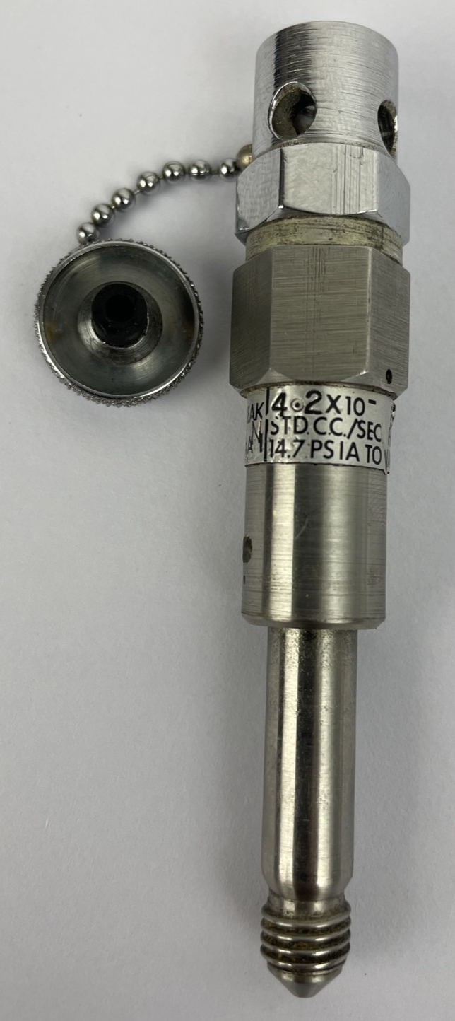 GE General Electric 50-421706AAAN1 Standard Leak R-12 Range 14.7 PSIA