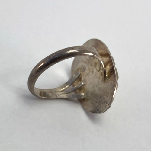 Vintage Navajo Native American Mother of Pearl 925 Sterling Silver Ring Size 6