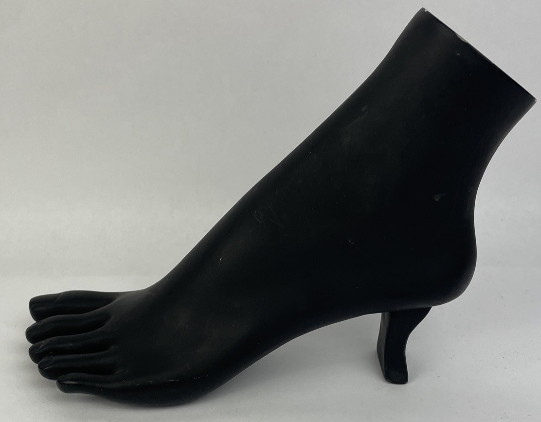 Black Foot Mannequin Ankle Bracelet / Toe Ring Jewelry Resin Display Foot
