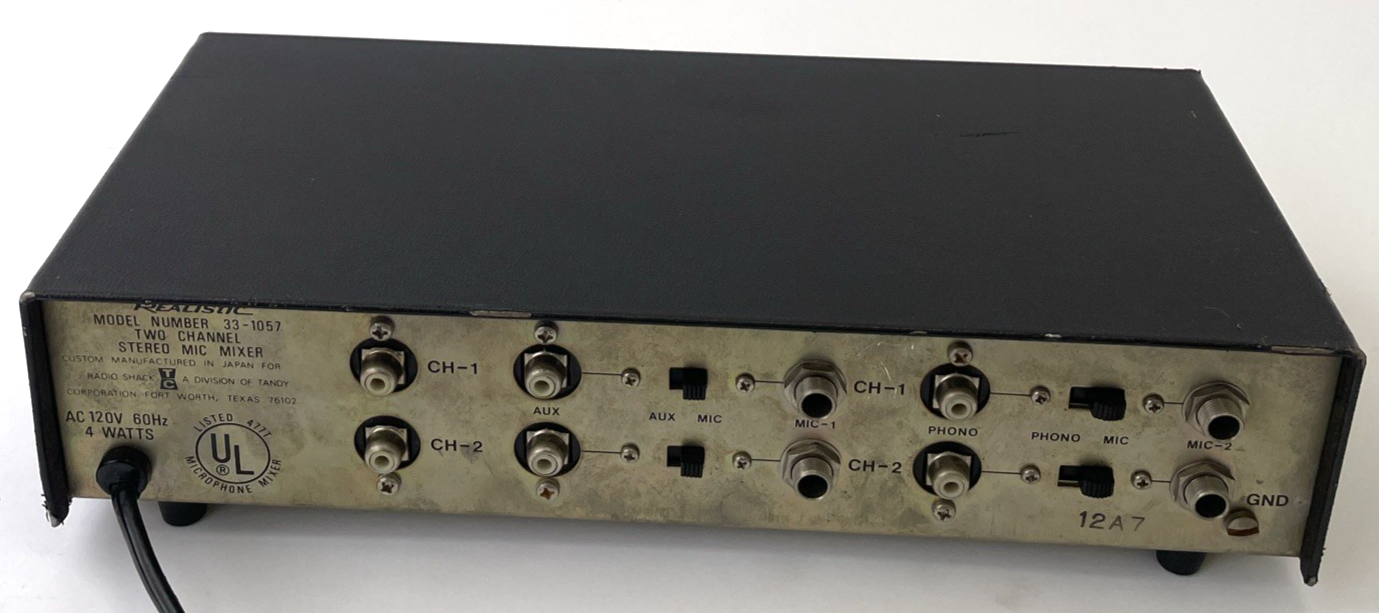 Vintage Realistic Professional Series 33-1057 Stereo Microphone Mixer 2 Channel