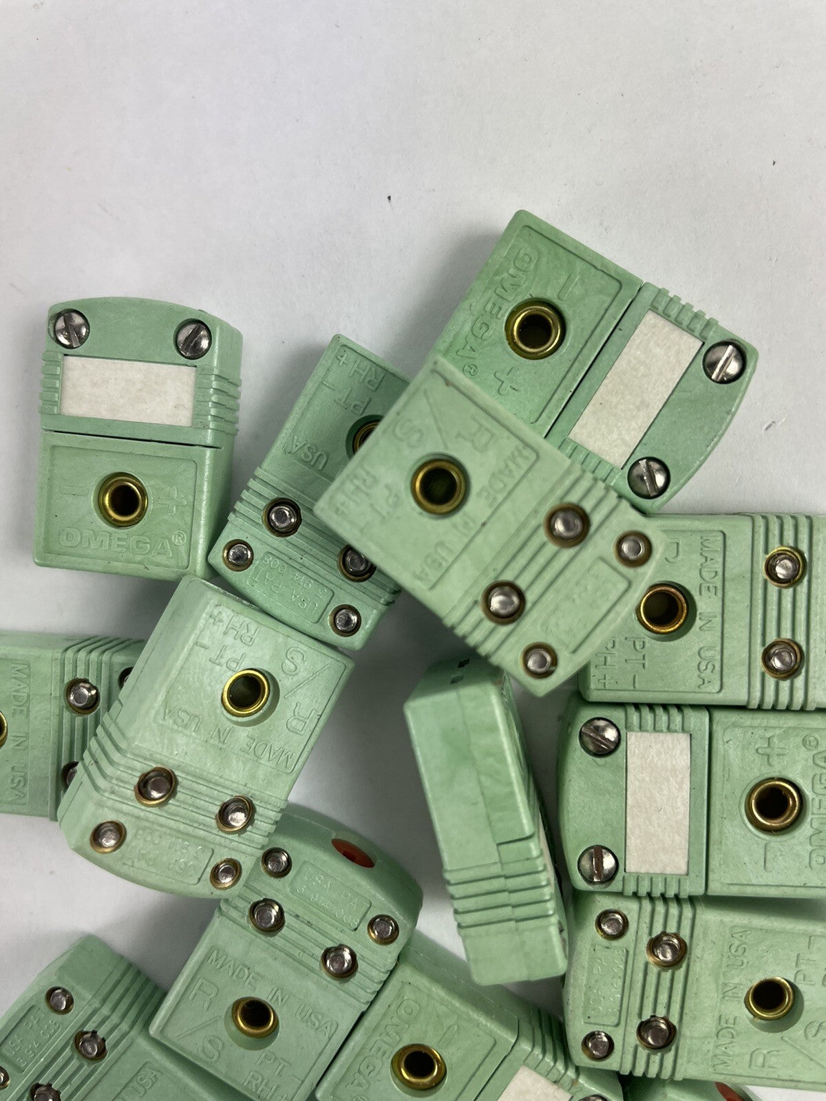 Lot of 17: Omega Female Nickel-Zinc Ferrite Core R/S Thermocouple Connectors