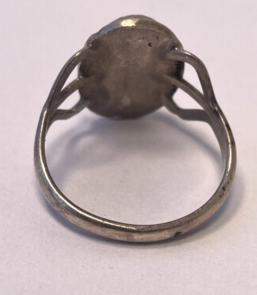 Vintage Navajo Native American Mother of Pearl 925 Sterling Silver Ring Size 6.5