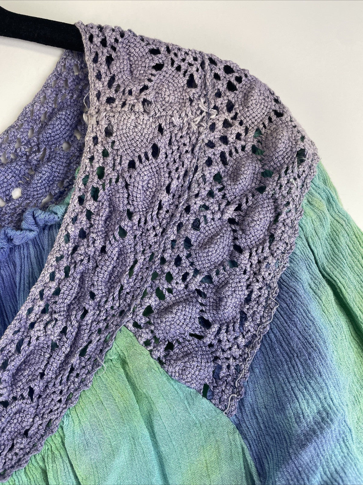 Roaman's Tops Women's Purple Green Tye-Dye Blouse top w Crochet Neckline Sz Med