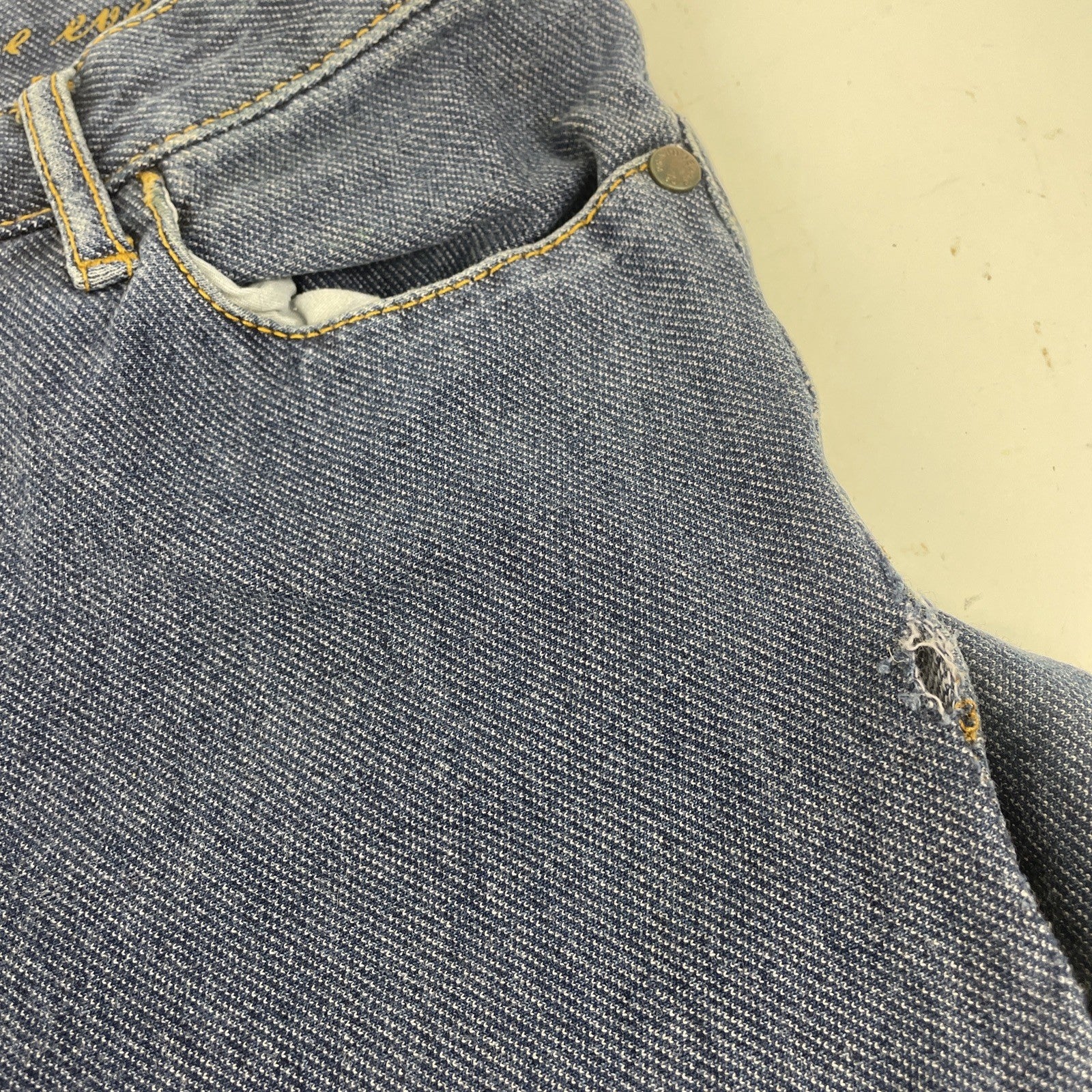 California Born Stretch Genuine Second Skin Denim Jeans 5 Pocket Design size 4