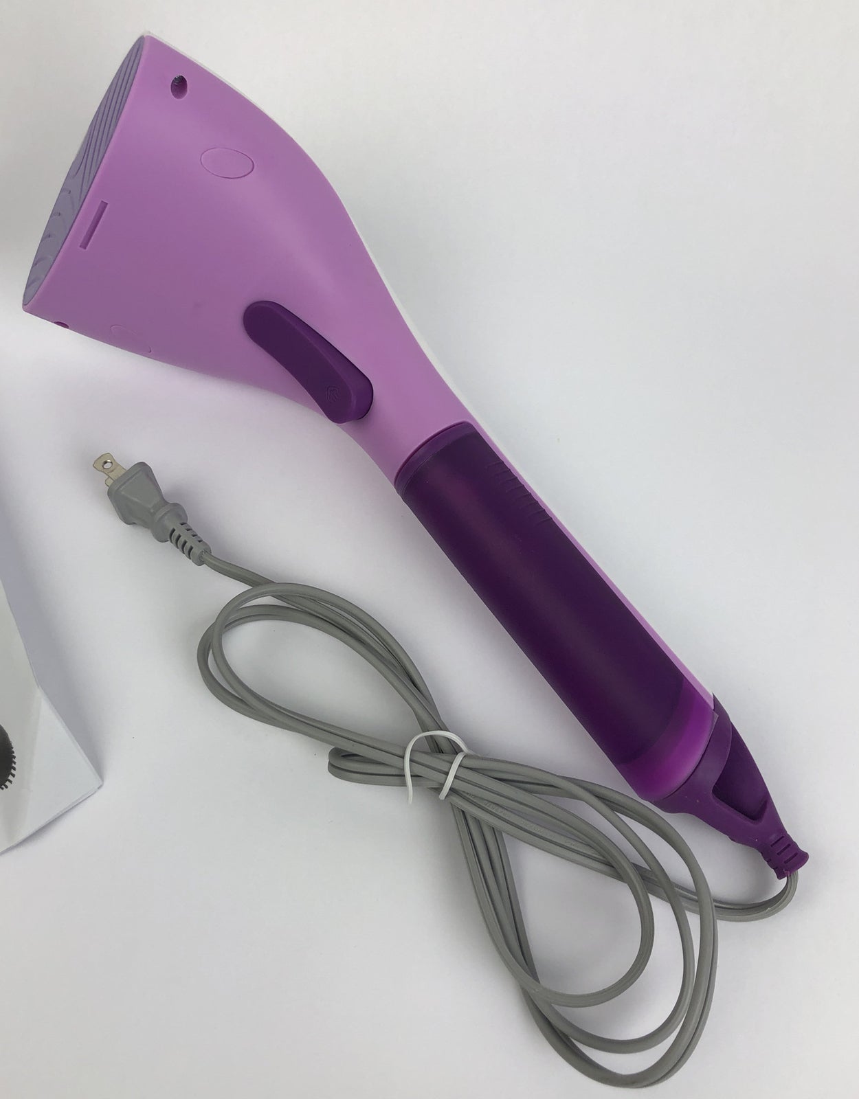 LESHEM Handheld Garment Steamer for Clothes, Bedding, Curtains Traveling - LOOK