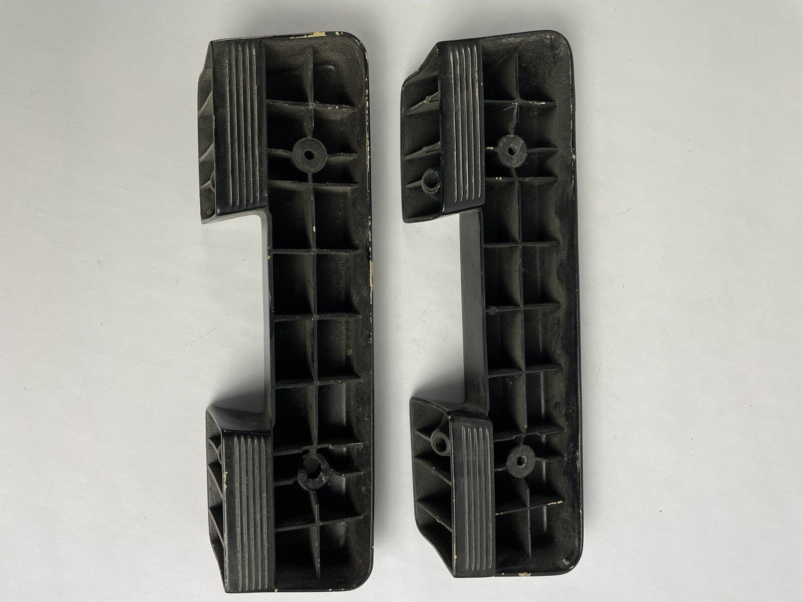 MOPAR 1964 67 Chevelle GTO El Camino & 62 65 Nova Front Arm Rest Bases - BLACK