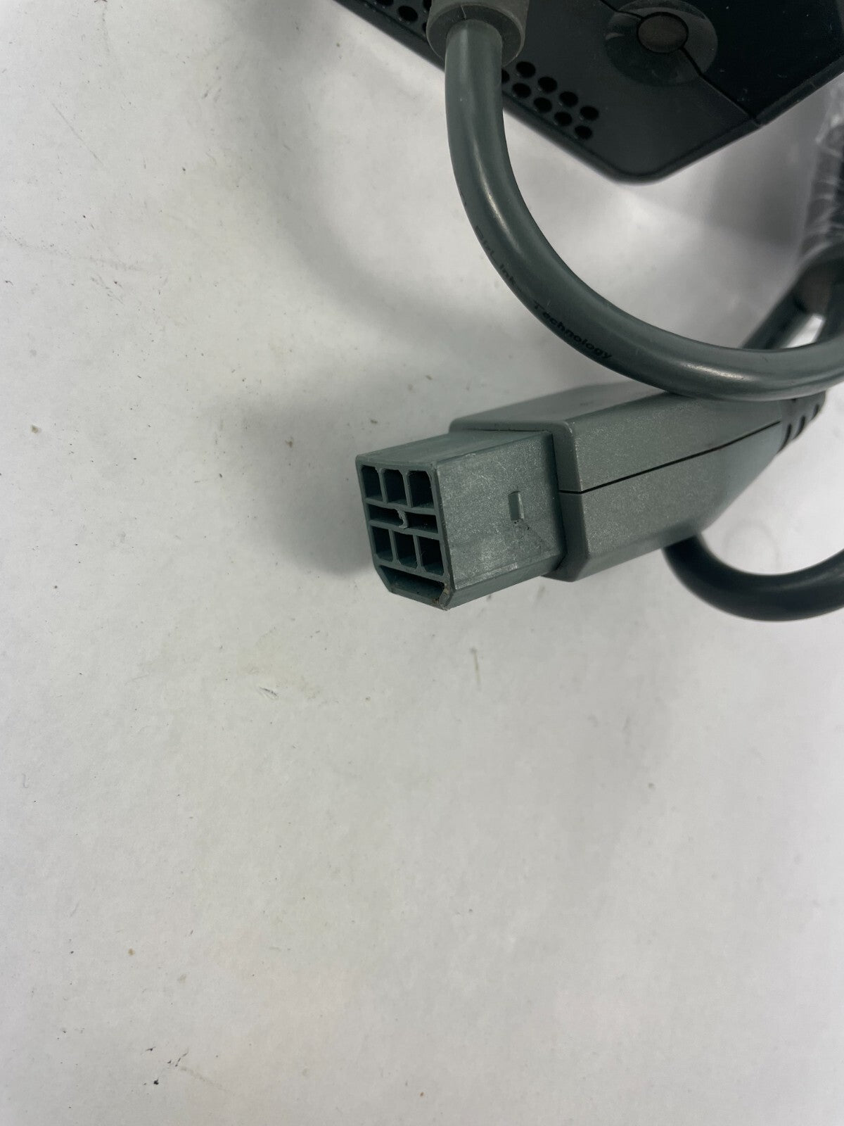 Geniune Microsoft HP-AW175EF3 LF Output 12V 1.0A Power Supply Adapter B01