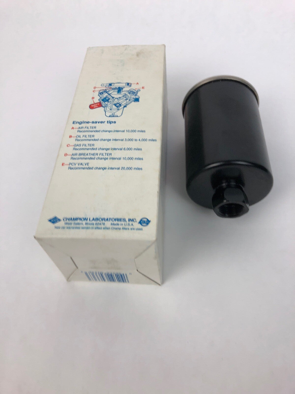 Champion G481 in-line gasoline fuel filter for GM, Jaguar, Land Rover, Isuzu, Hummer, Asuna, and Passport vehicles.
