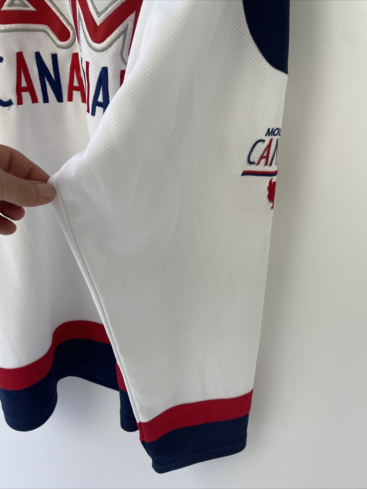 Molson - " I Am Canadian " Beer Hockey Jersey Sz Large Calhoun Sportswear VGC
