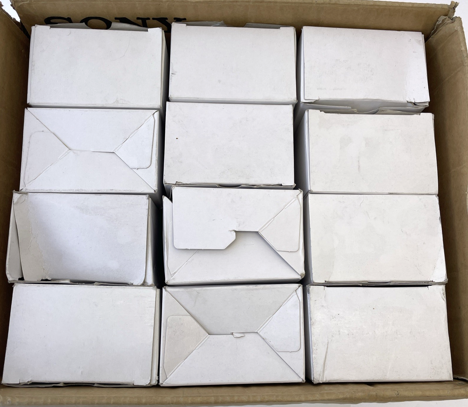 Lot of 12 x DVE Switching Adapter Model DSA-12CA-05 5V 2A - Brand New