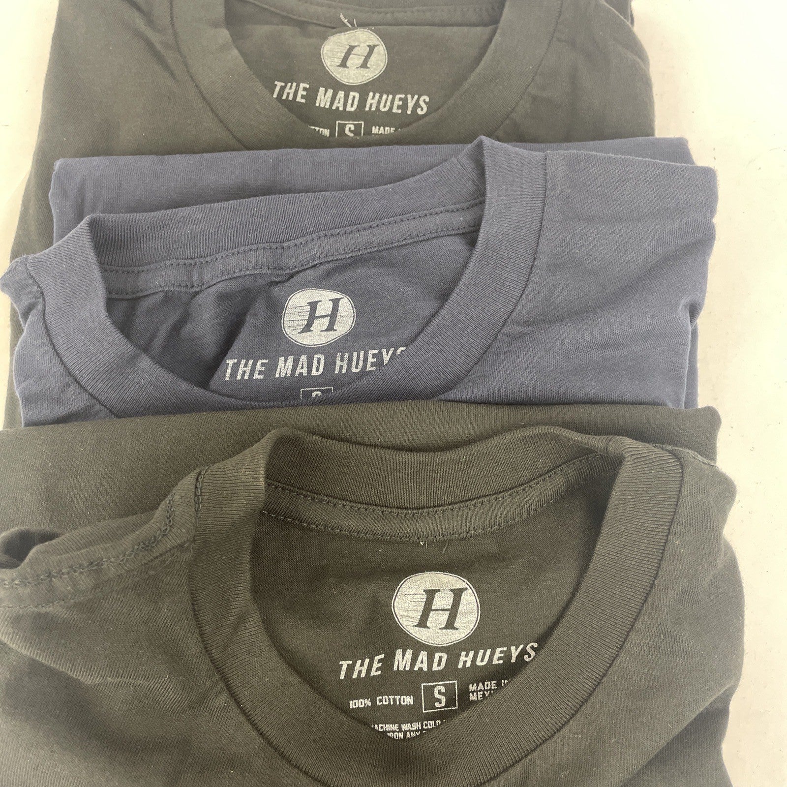 Lot of 3 x NEW Original THE MAD HUEYS Ocean Fishing 2 x SS 1 x LS T-Shirt Small