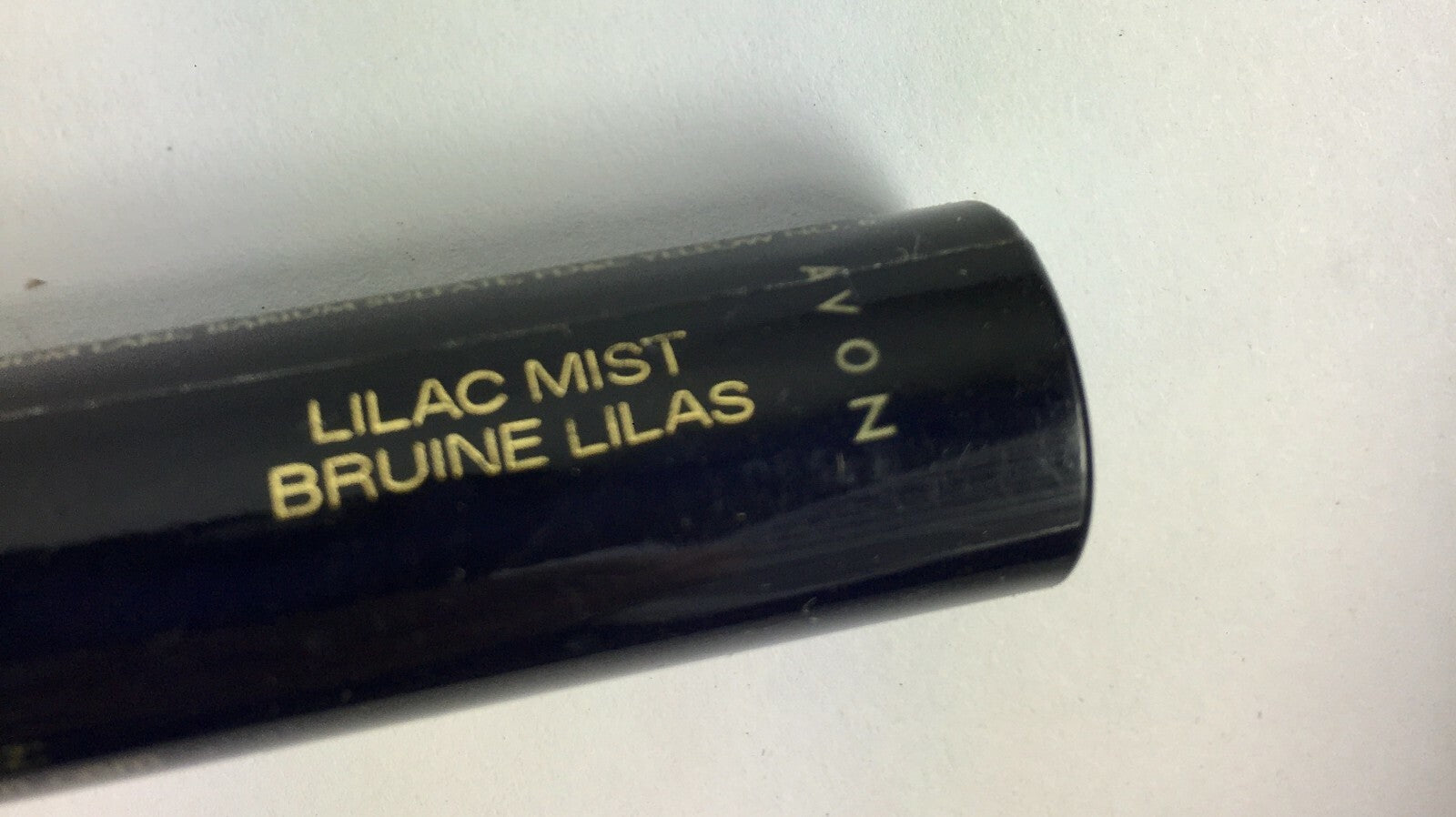 Avon Glazewear Liquid lip Color Lilac Mist Bruine Lilas 1240 B1
