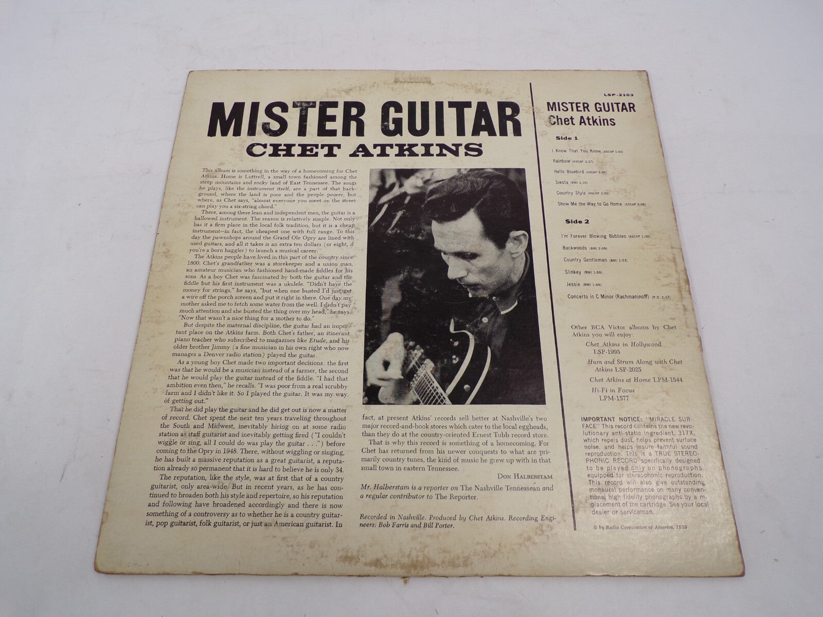 Mister Guitar Chet Atkins Living Stereo Orthophonic High Fidelity Vinyl Record