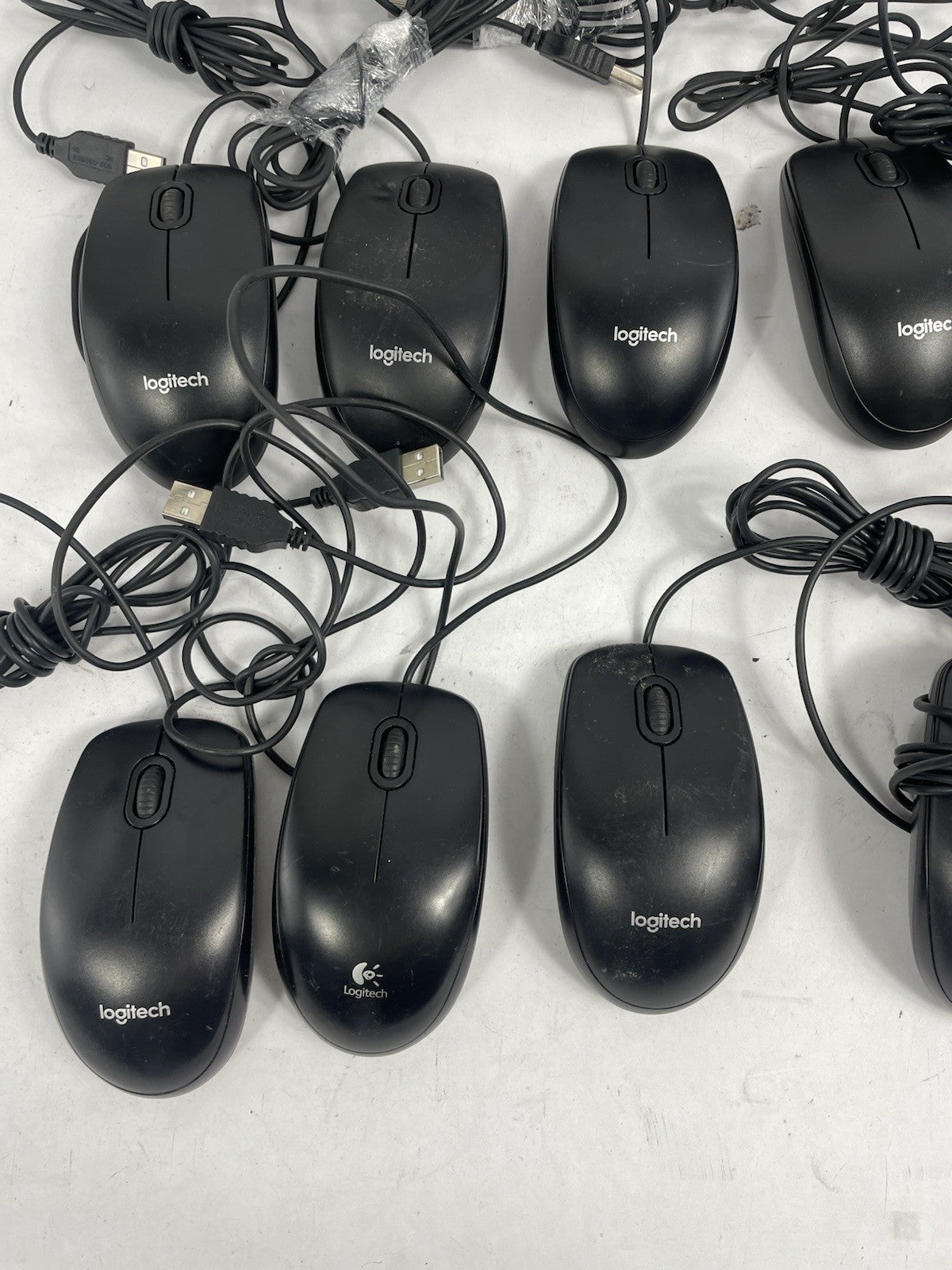 Lot of 24: Logitech B100 USB Optical Wired Scroll Mouse (Black)