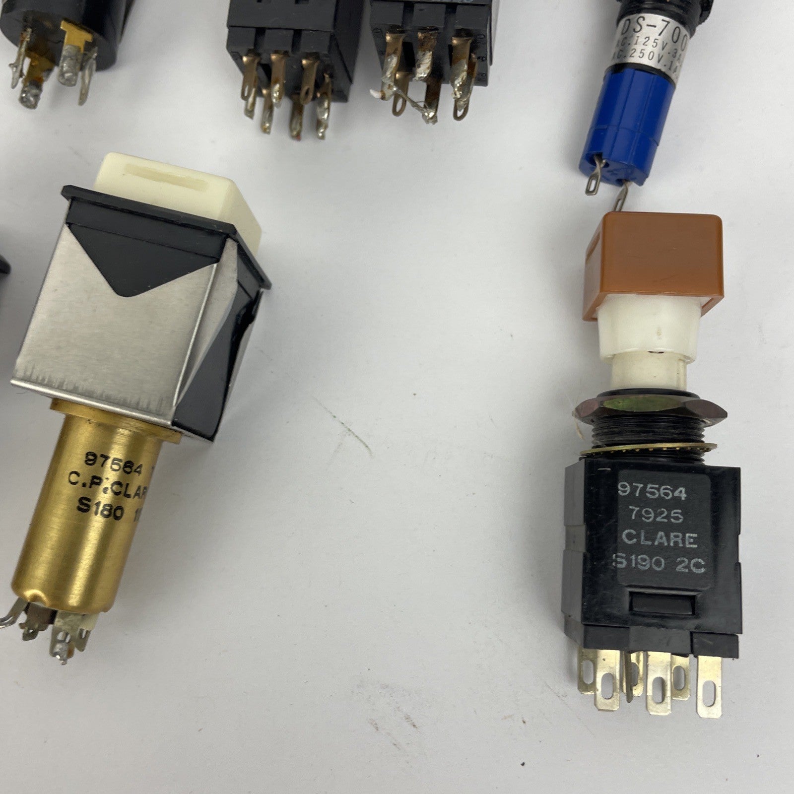 Lot of Assorted Dialco Dialight Macro-Oak Illuminated Push Button Switch - LOOK