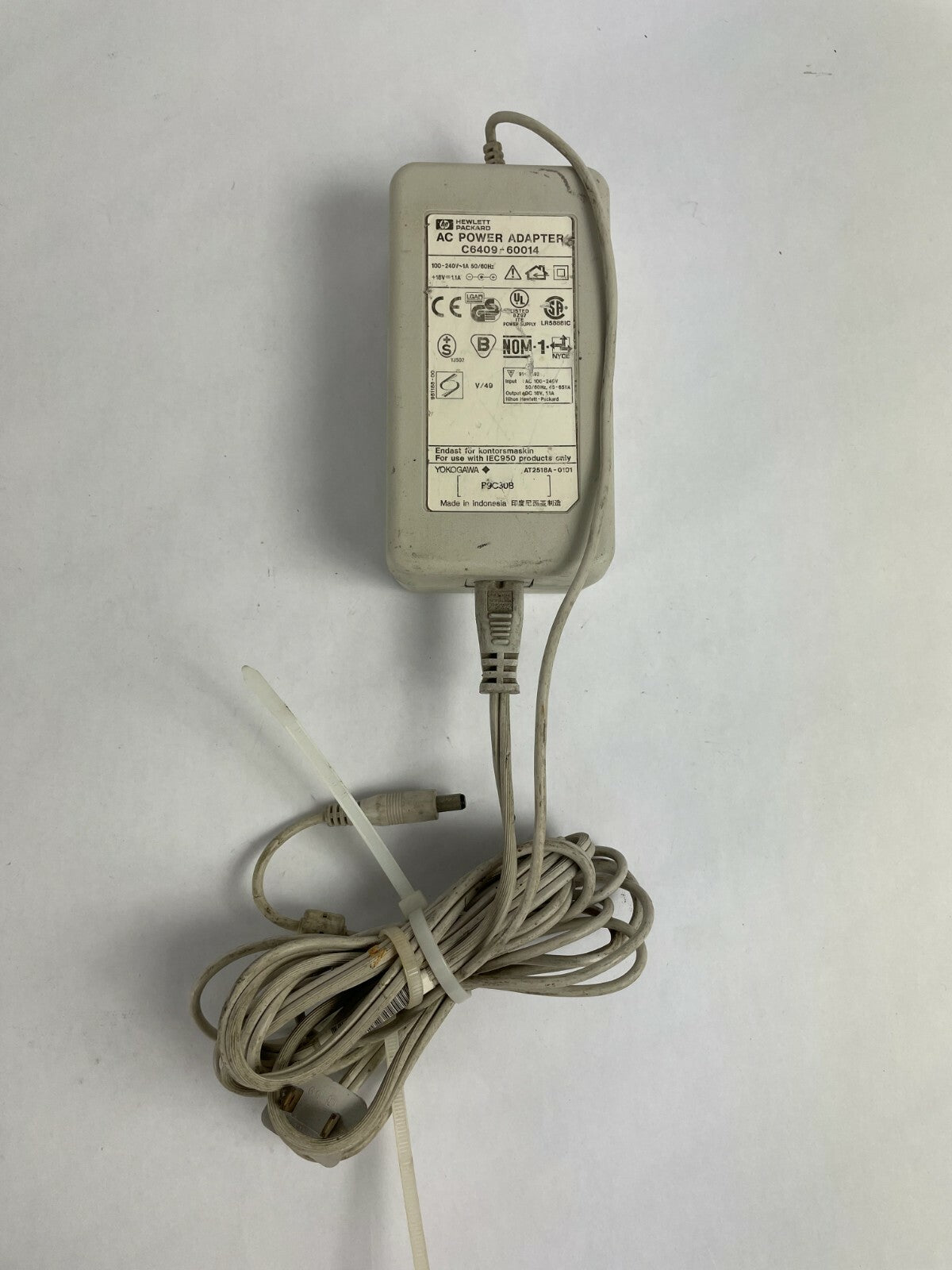 Genuine HP C409 60014 AC Adapter Output 18 V 1.1 A  Power Supply Adapter A51