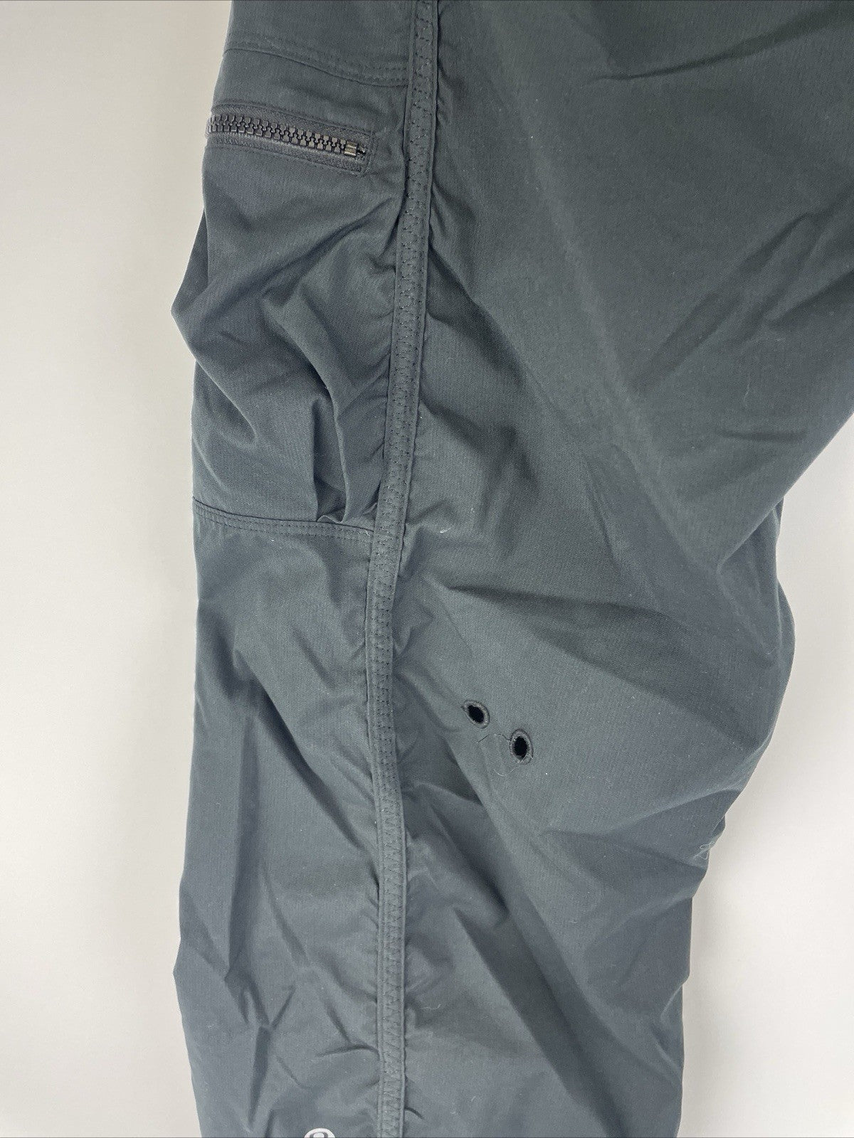 Lululemon Dance Studio Cargo Pant Women's Sz 4 Relaxed Fit Black Athleisure Y2K