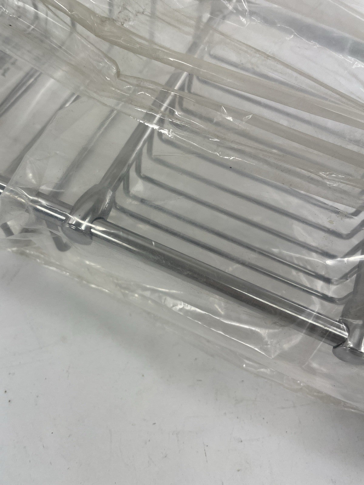 Vasla  Extendable Bath Tub Tray Rack Adjustable Chrome