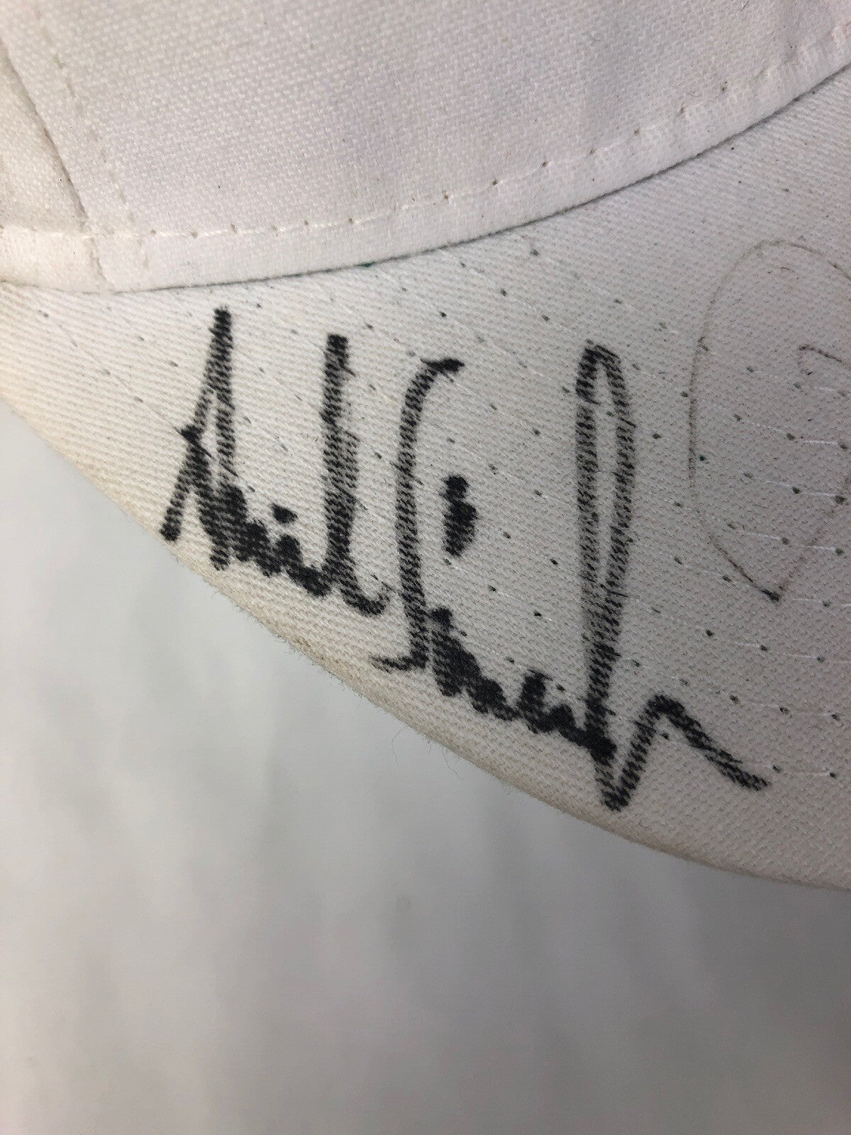 Vintage white Callaway Big Bertha golf hat rare signed autograph collectible cap