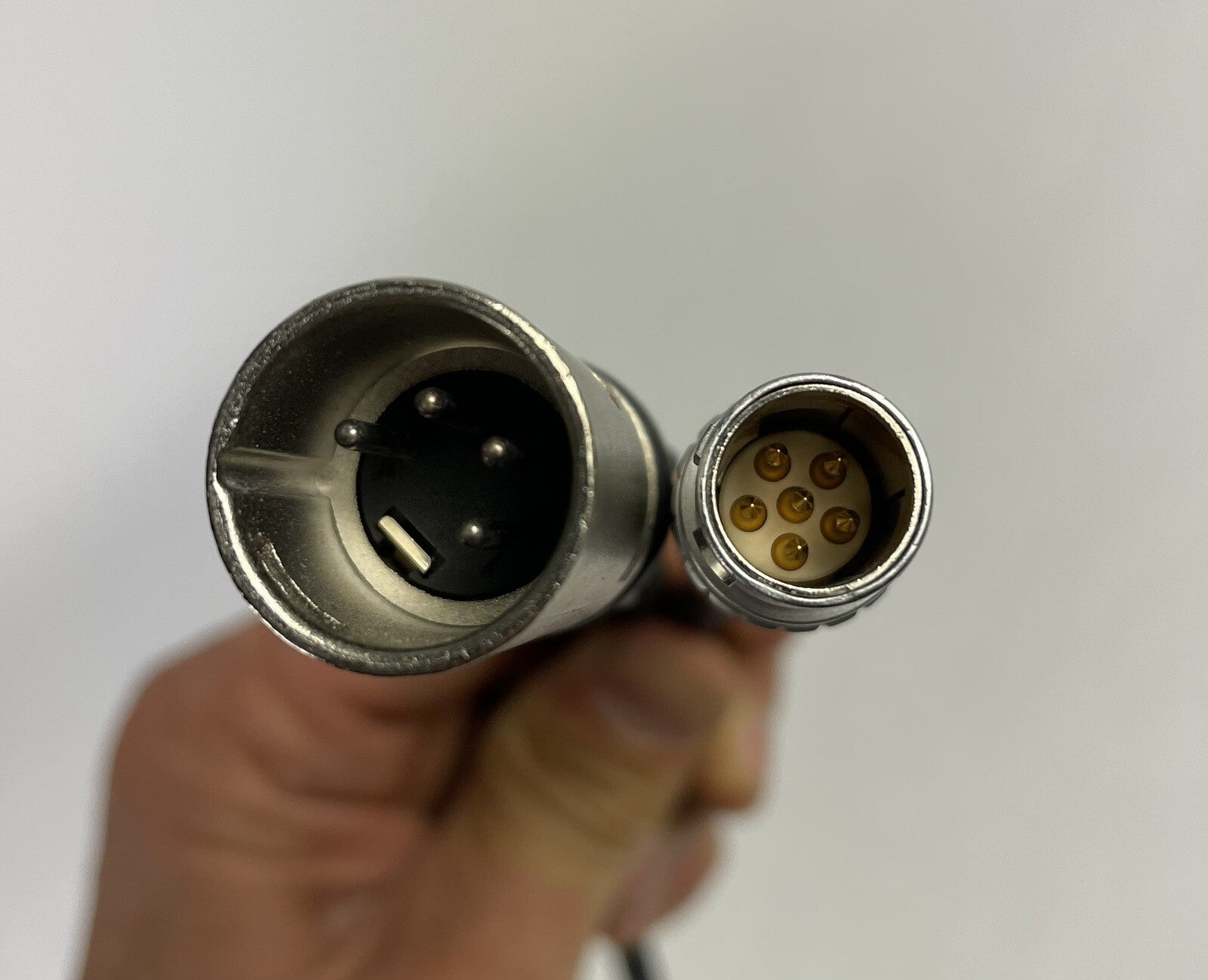 Neutrik 4-Pin XLR Male to LEMO FGG 2B Male 6-Pin Bolt Power Cable - 36" Long E.T