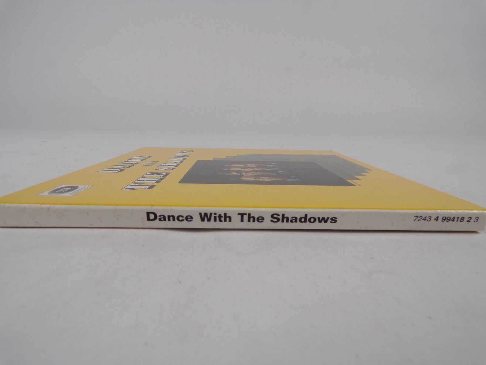 Dance With The Shadows Chattanooga Choo Choo Blue Shadows CD#34