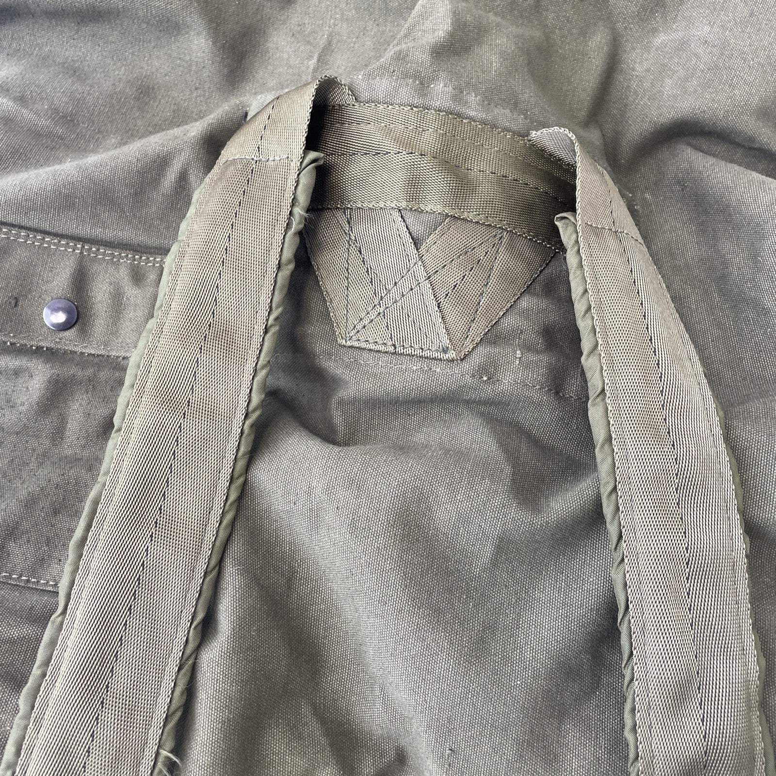 US Army Duffel Bag O.D.7 Type II DSA100-73-C-0490 2 Straps Backpack Rebmar inc