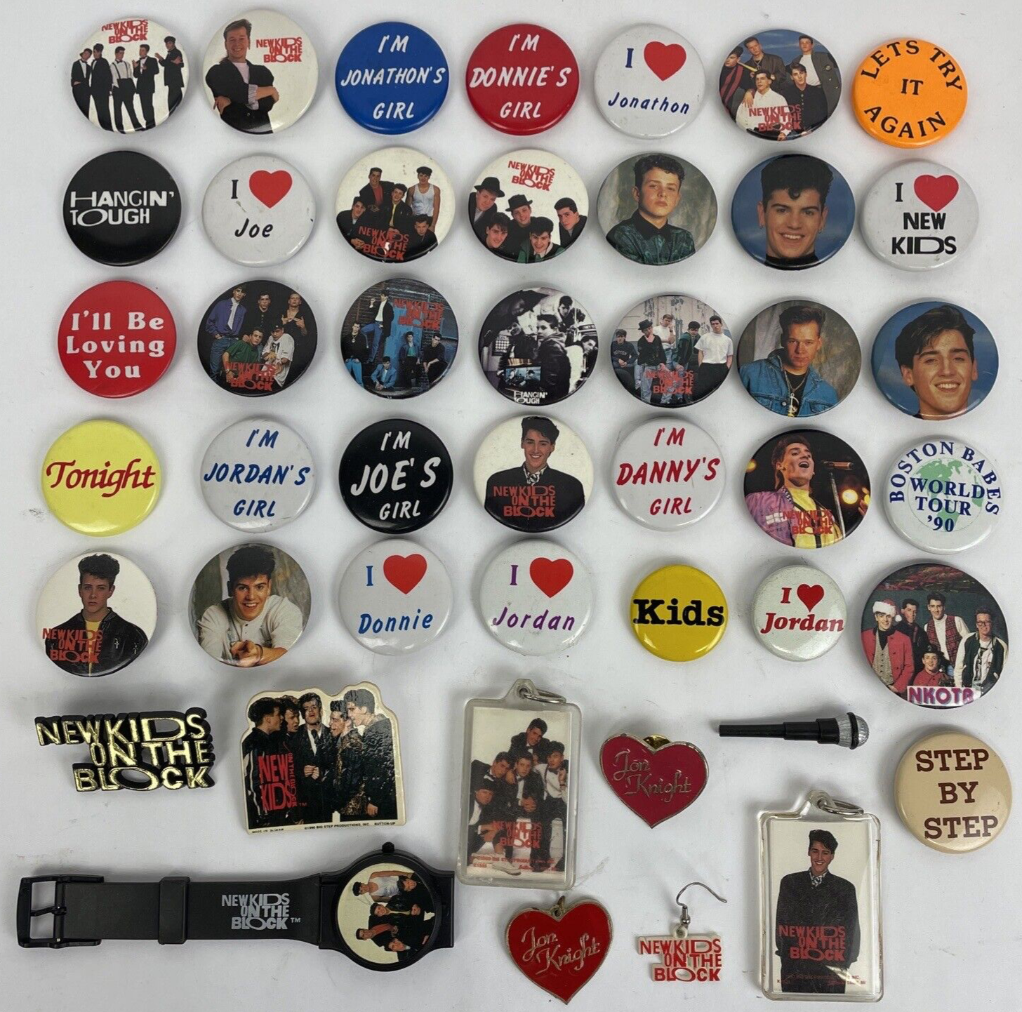 Lot of 45 New Kids On The Block Buttons Pins keychain ++ NKOTB Boy Band Y2K 90’s