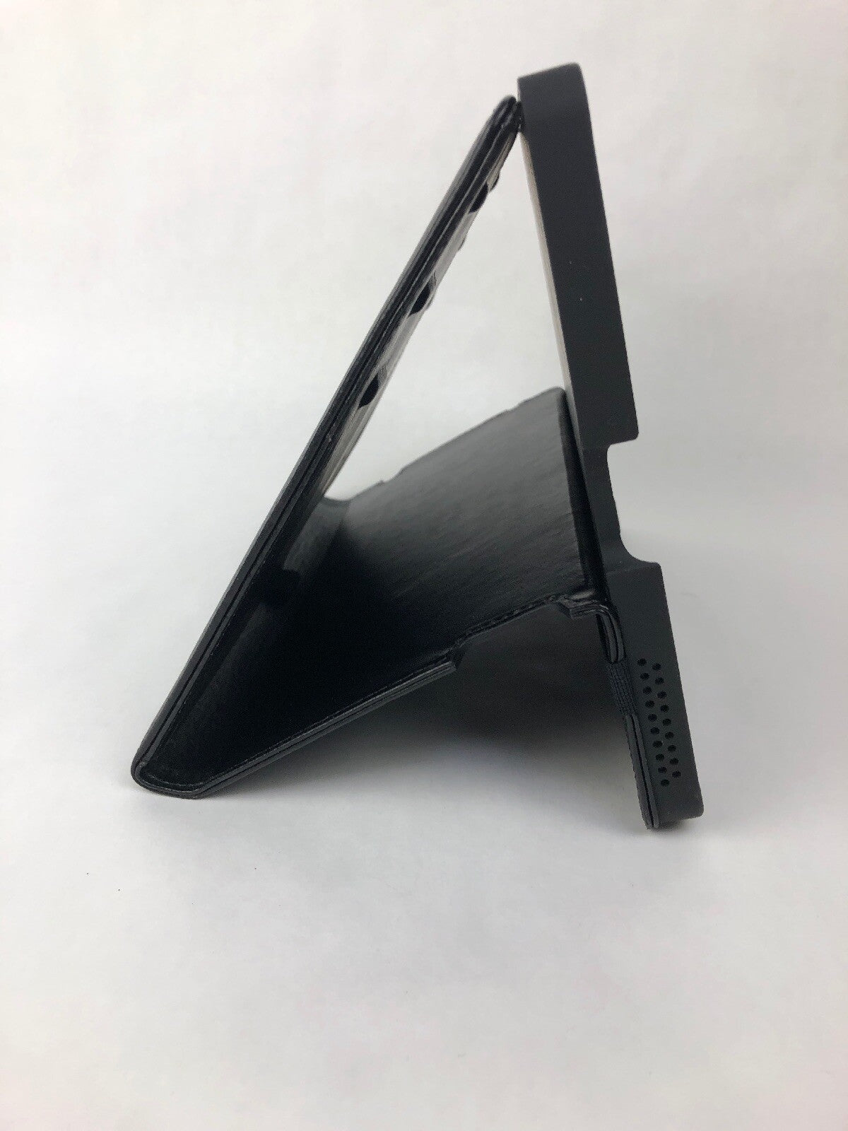 HEX black faux leather sleeve for iPad Pro 10.5-inch TransWorld Skateboarding edition.
