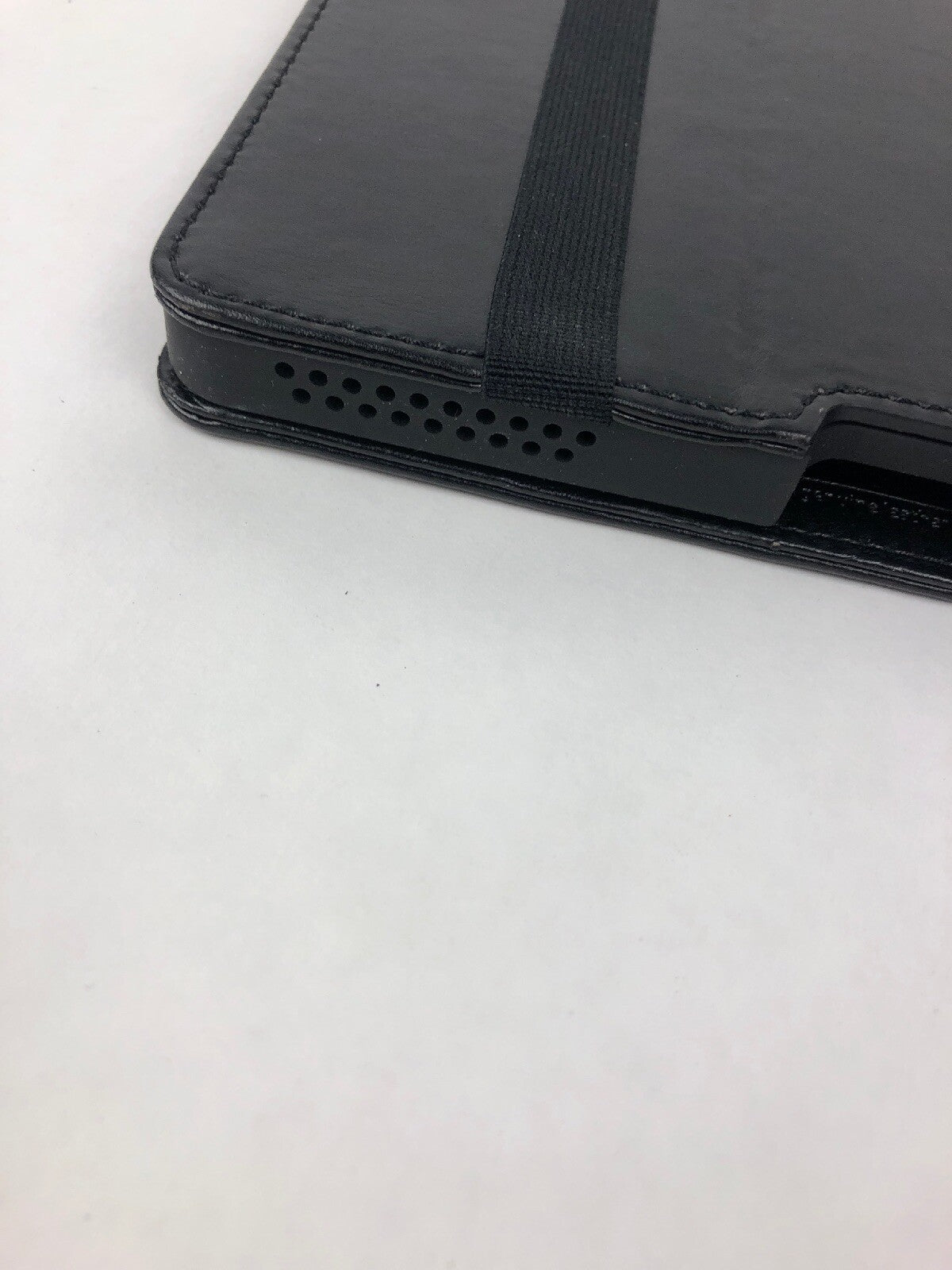 HEX black faux leather sleeve for iPad Pro 10.5-inch TransWorld Skateboarding edition.