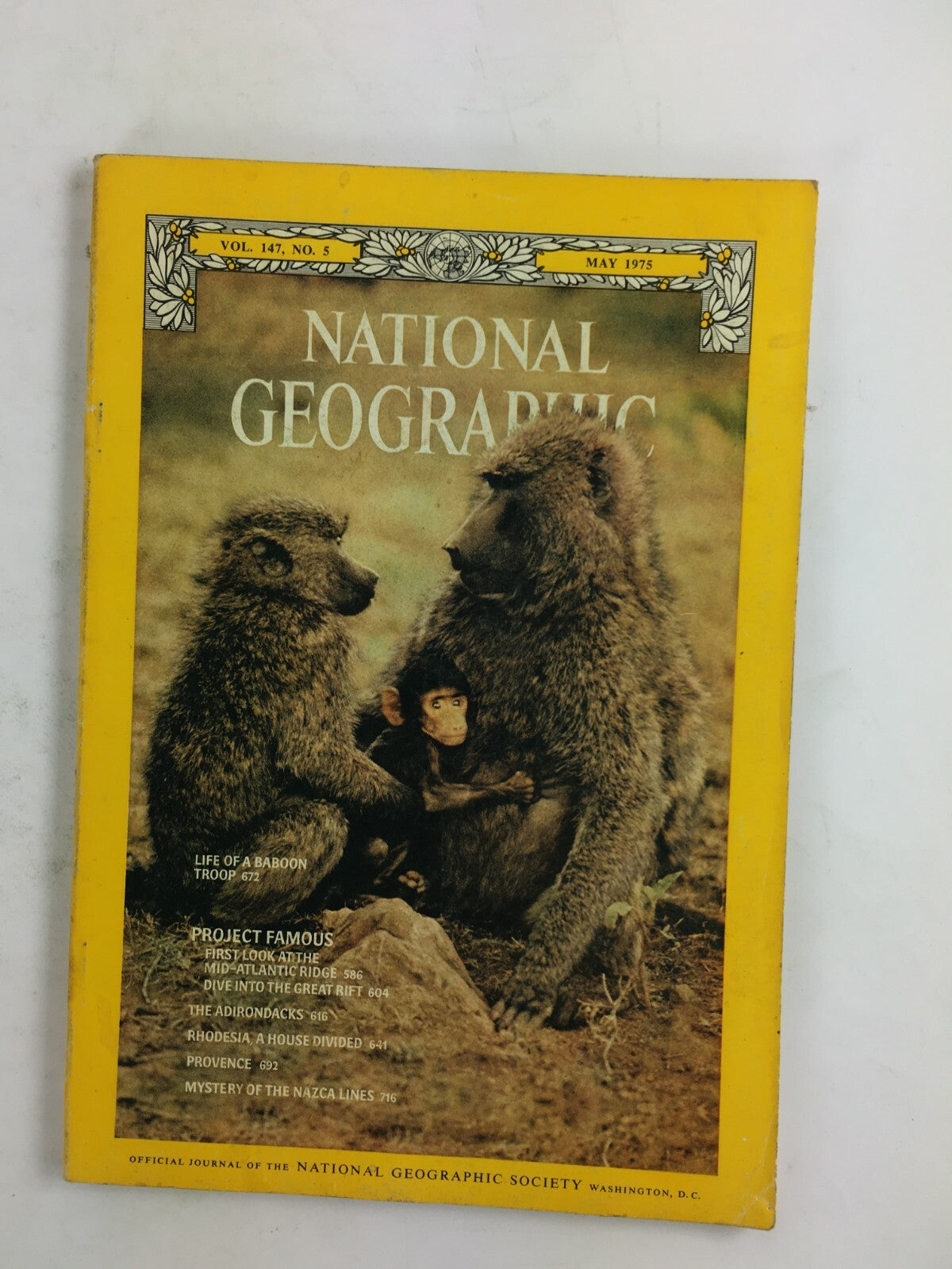 May 1975 National Geographic Magazine Life of a Baboon Troop The Adirondacks