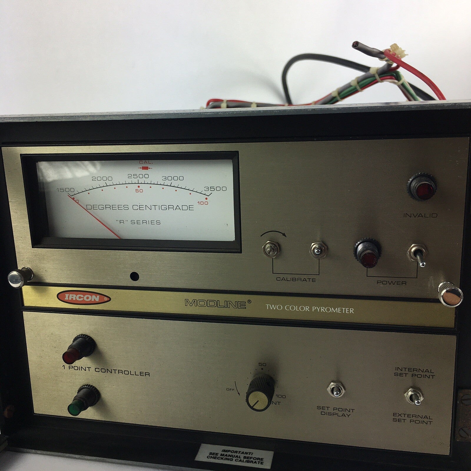 IRCON Modline Plus "R" Series Two-Color Thermometer Controller
