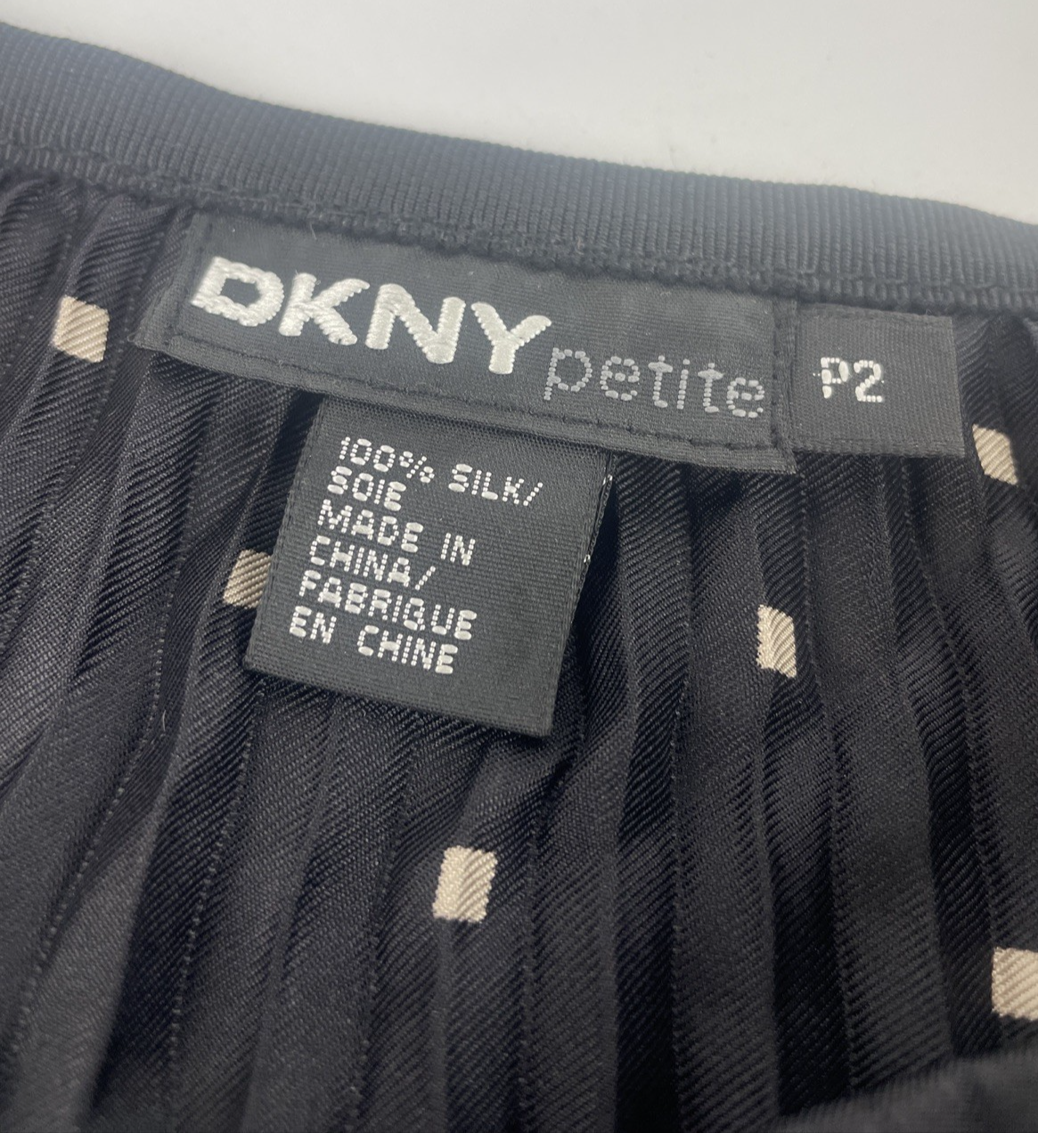 DKNY Petite Women's Silk Square Dot Print Mini Skirt w Matching Top Sz 2 Petite