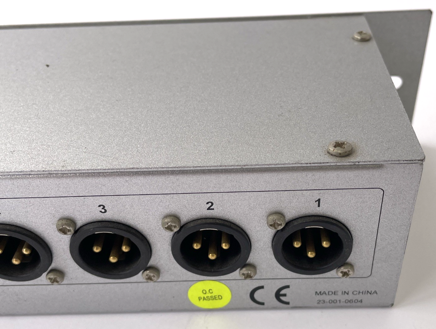 American DJ 8 Channel w Blackout DMX Switcher 3 Pin XLR Male Connection Out