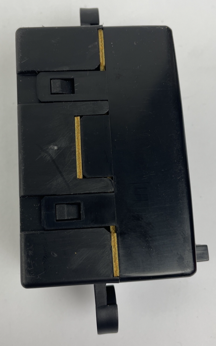 2003-2009 Kia Sorento OEM Clock Digital Display Dash Panel Buttons 94500-3E150