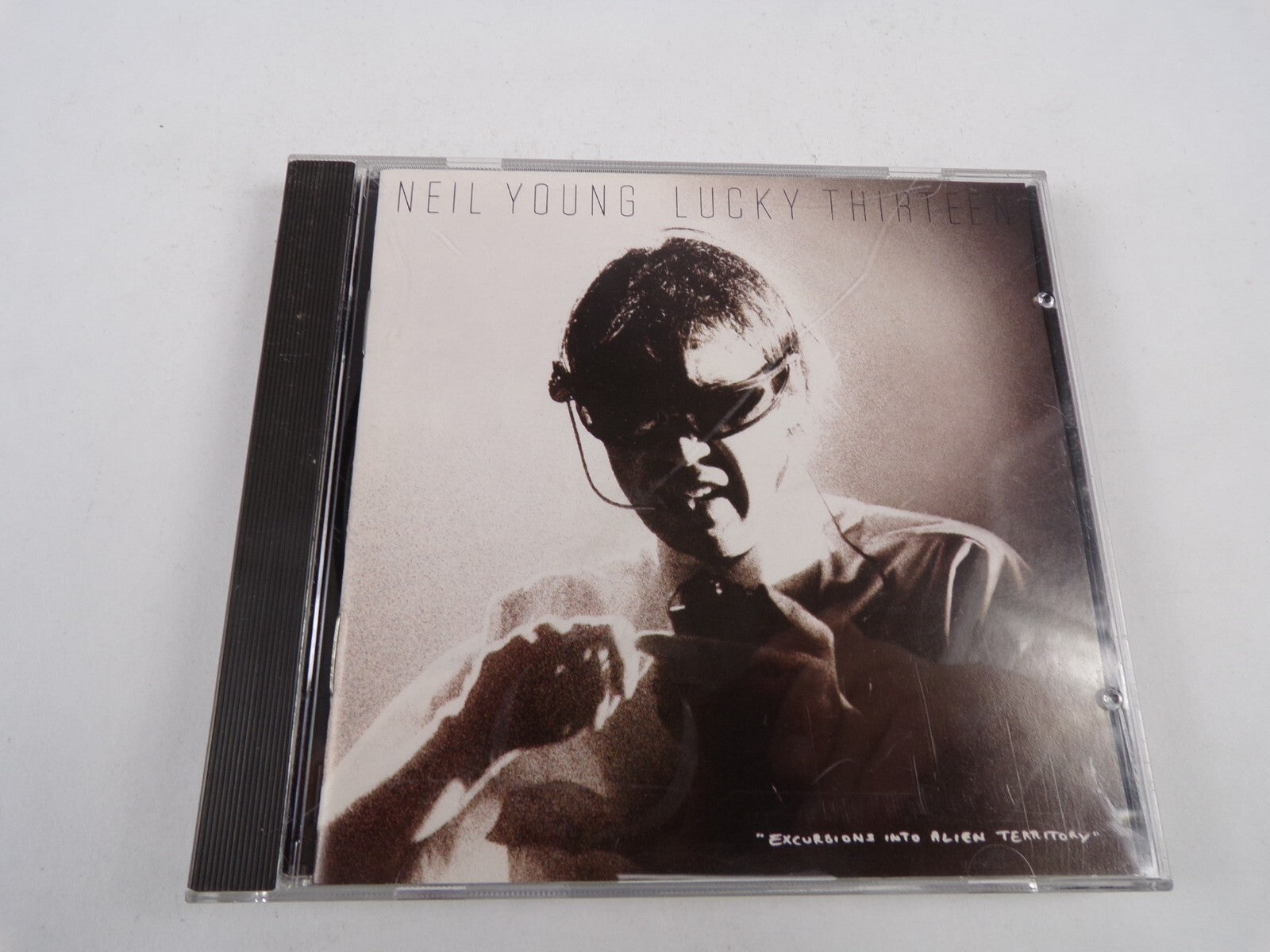 Neil Young Lucky Thirteen Sample And Hold Transformer Man Pressure CD#30