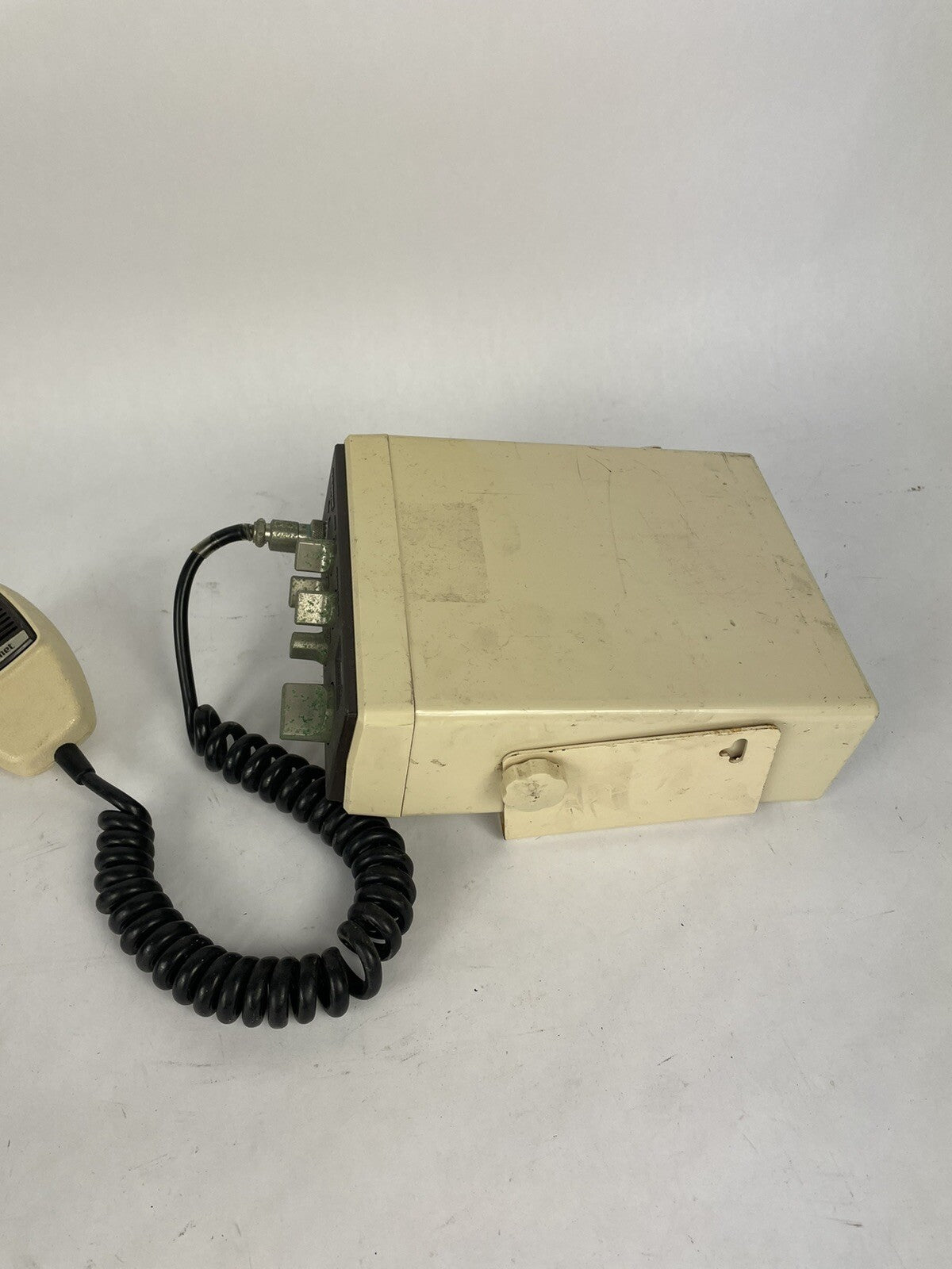 Cybernet CTX 40 4 Marine Citizen Band Radio 40 Channel - Look