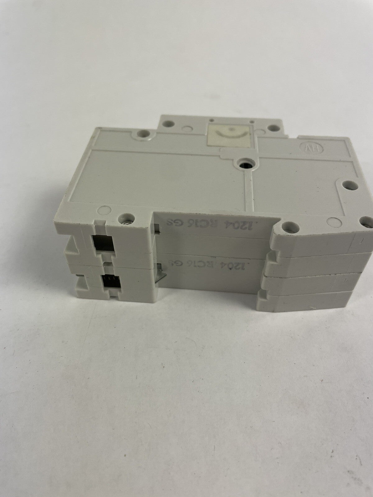 SIEMENS 5SX52 C16 Circuit Breaker 5SX5 C16 400V 480V 2 Pole 16 amps